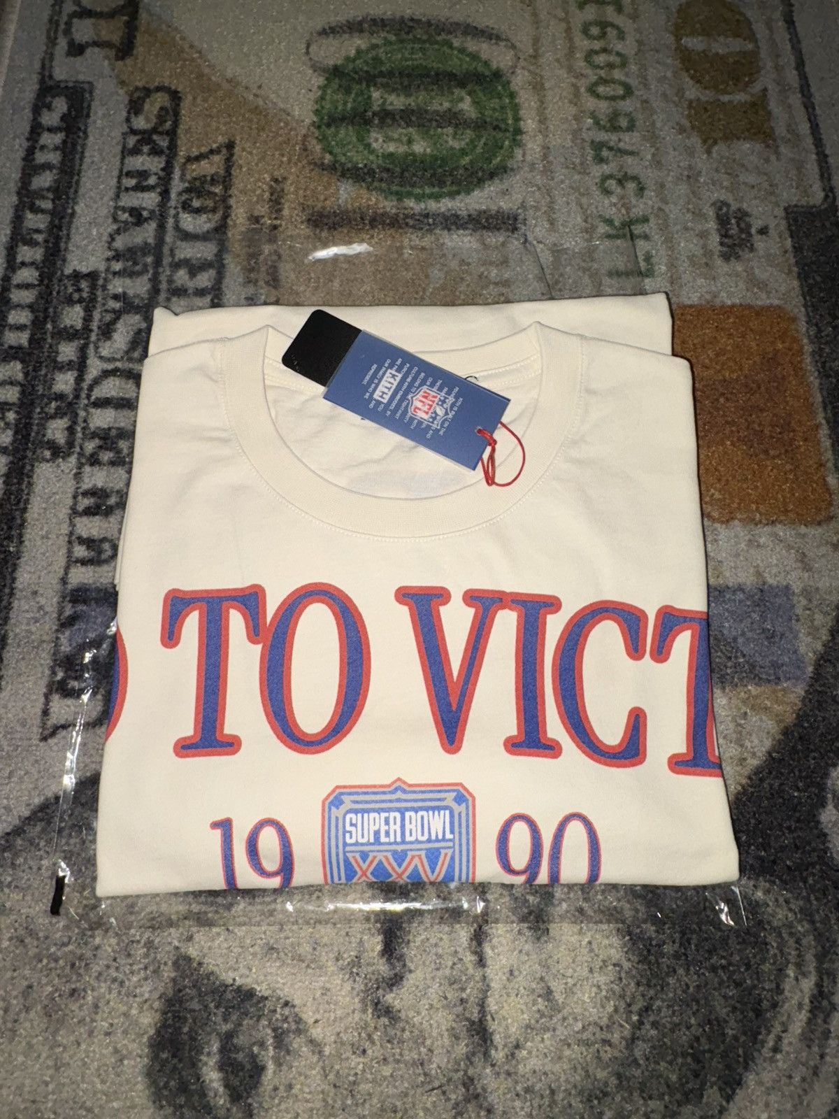 Kith × NFL Kith x NFL Giants Victory Vintage Tee Size US XL / EU 56 / 4 - 3 Thumbnail