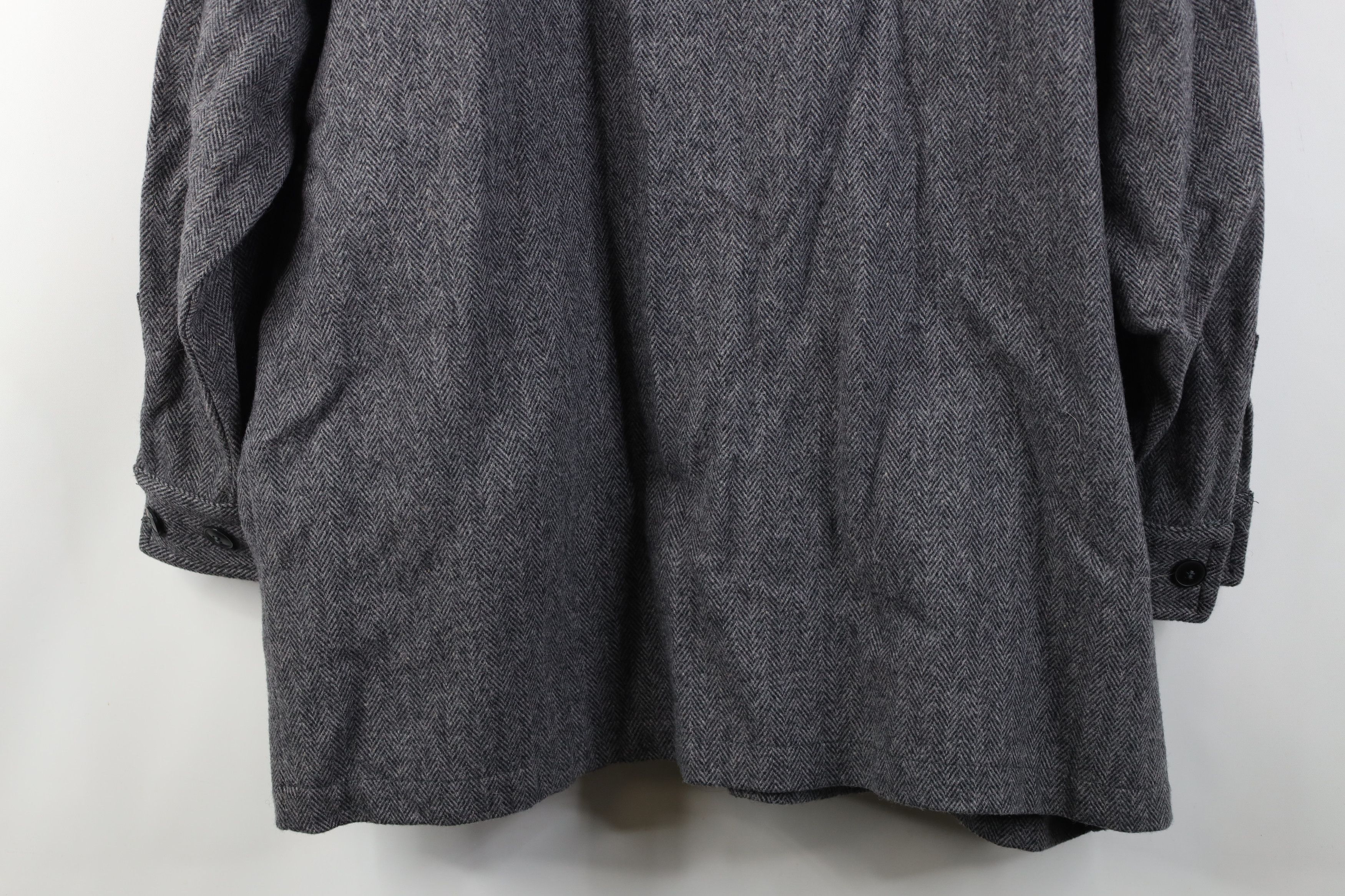 Vintage Vintage 90s Streetwear Herringbone Chore Barn Shirt Jacket Size US L / EU 52-54 / 3 - 12 Thumbnail