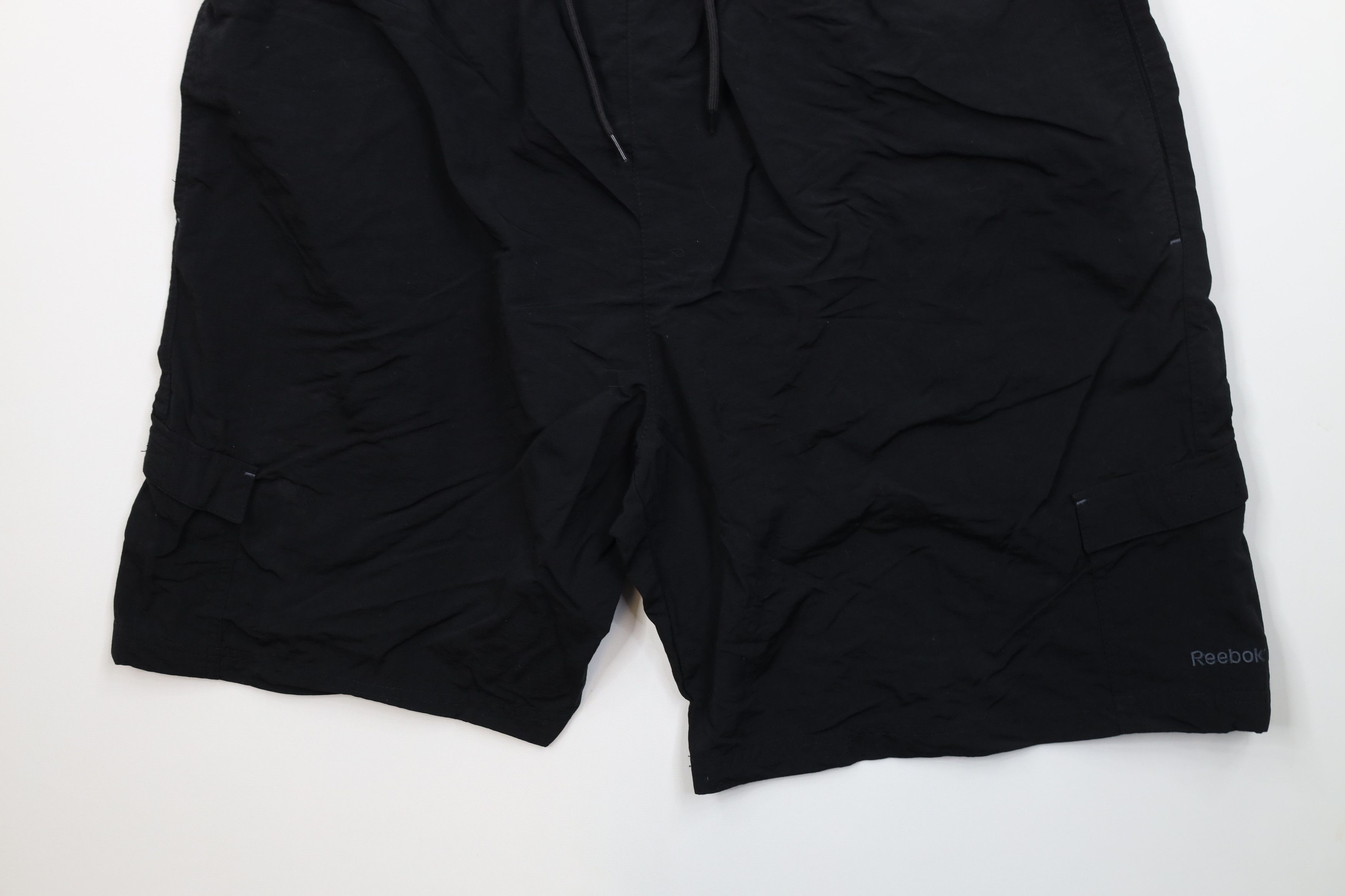 Reebok Vintage Y2K Reebok Windbreaker Cargo Shorts Black Nylon Size US 36 / EU 52 - 4 Thumbnail