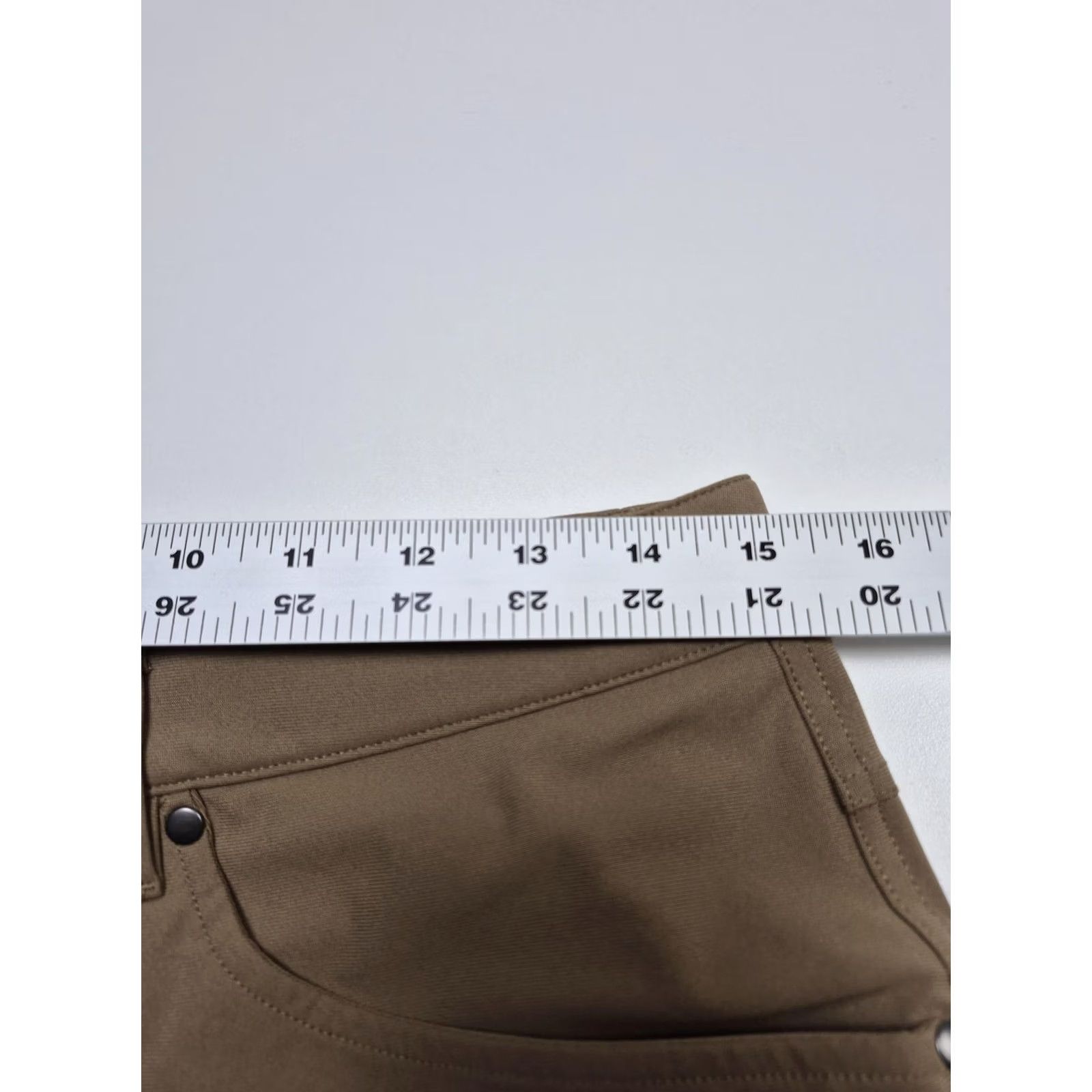 Lululemon Lululemon ABC Pants Mens 30x28 Beige Khaki 5 Pocket Casual Travel Stretch Size US 30 / EU 46 - 7 Thumbnail