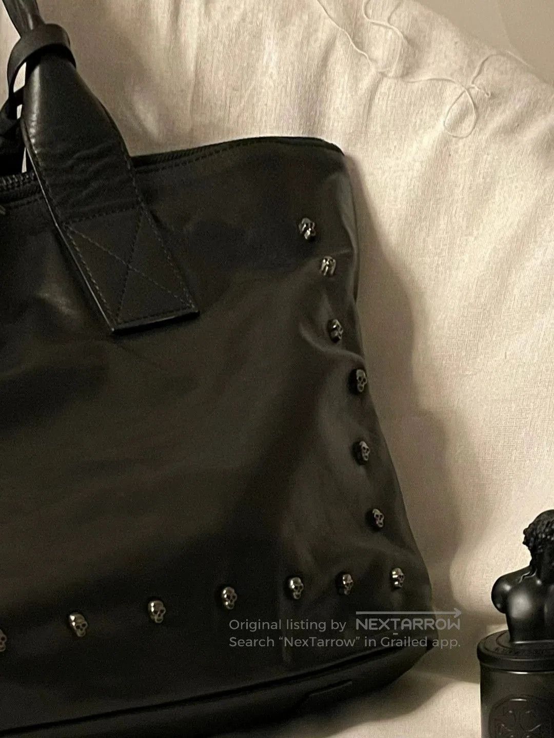 Alexander McQueen Alexander McQueen Skull Embossed Leather Bag. Size ONE SIZE - 6 Thumbnail