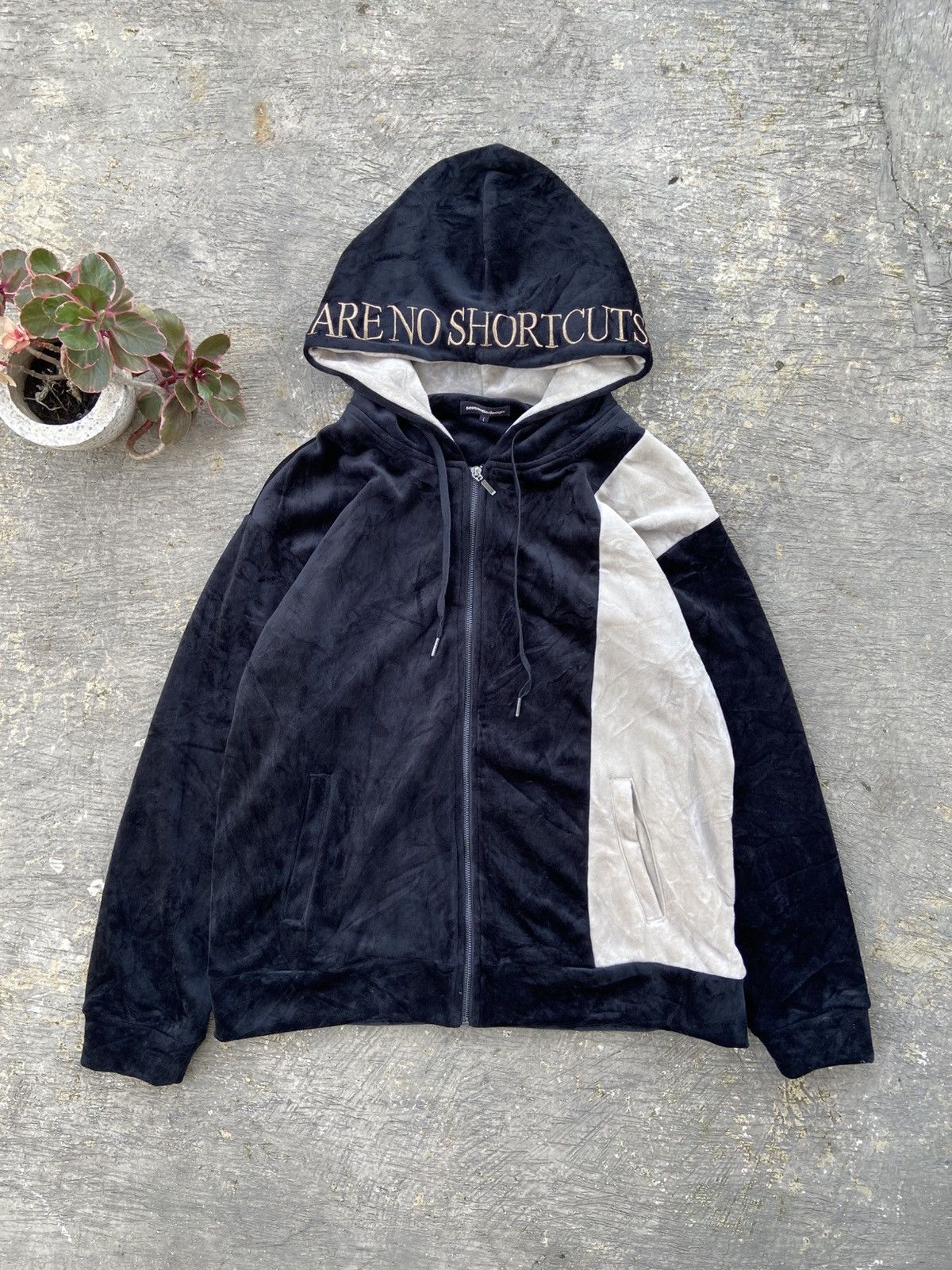 semanticdesign 2000s Semantic Design - Velvet Zip Up Hoodie Size US L / EU 52-54 / 3 - 1 Thumbnail