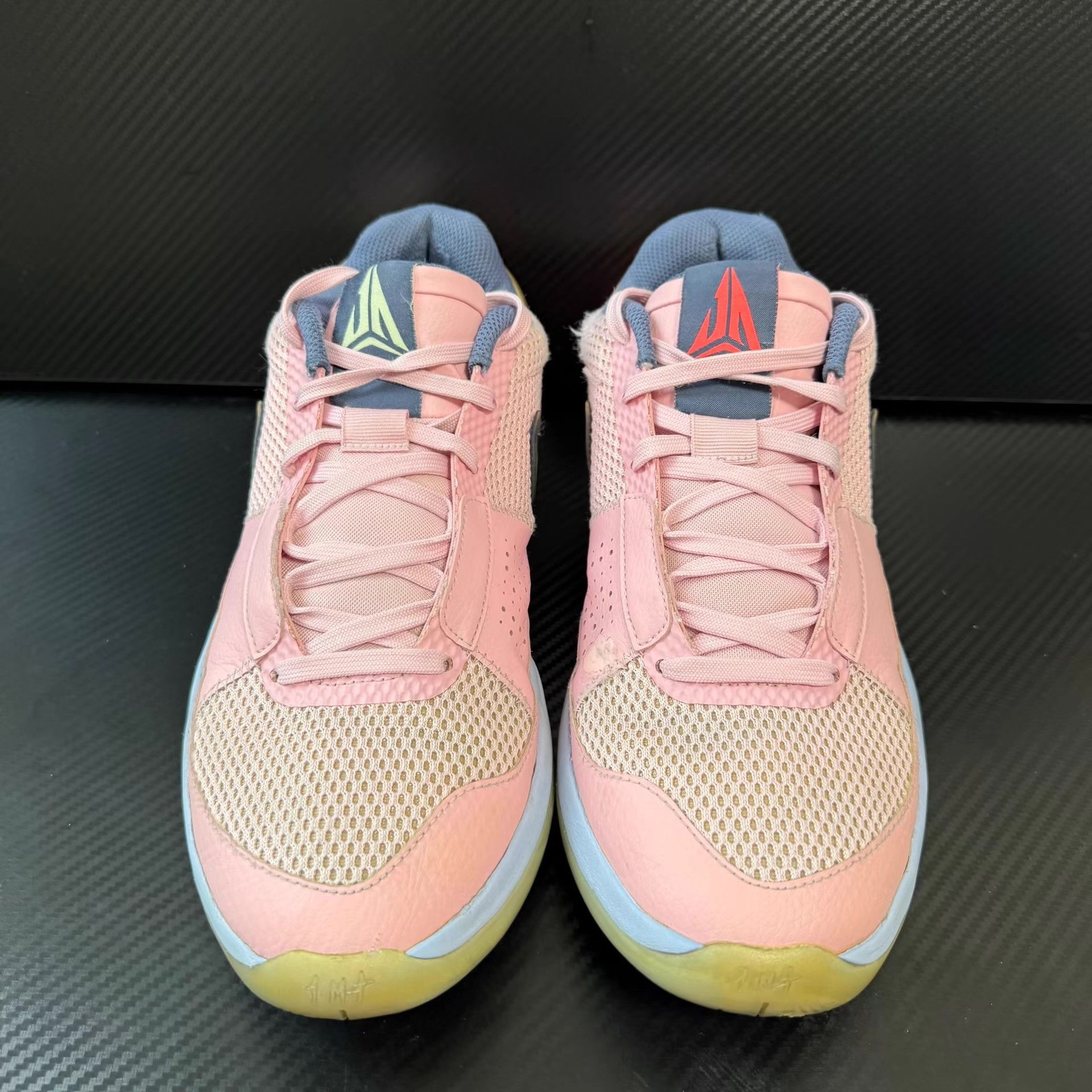 Nike Nike Ja 1 Sakura Pink colorway Q10 Size US 9.5 / EU 42-43 - 2 Thumbnail