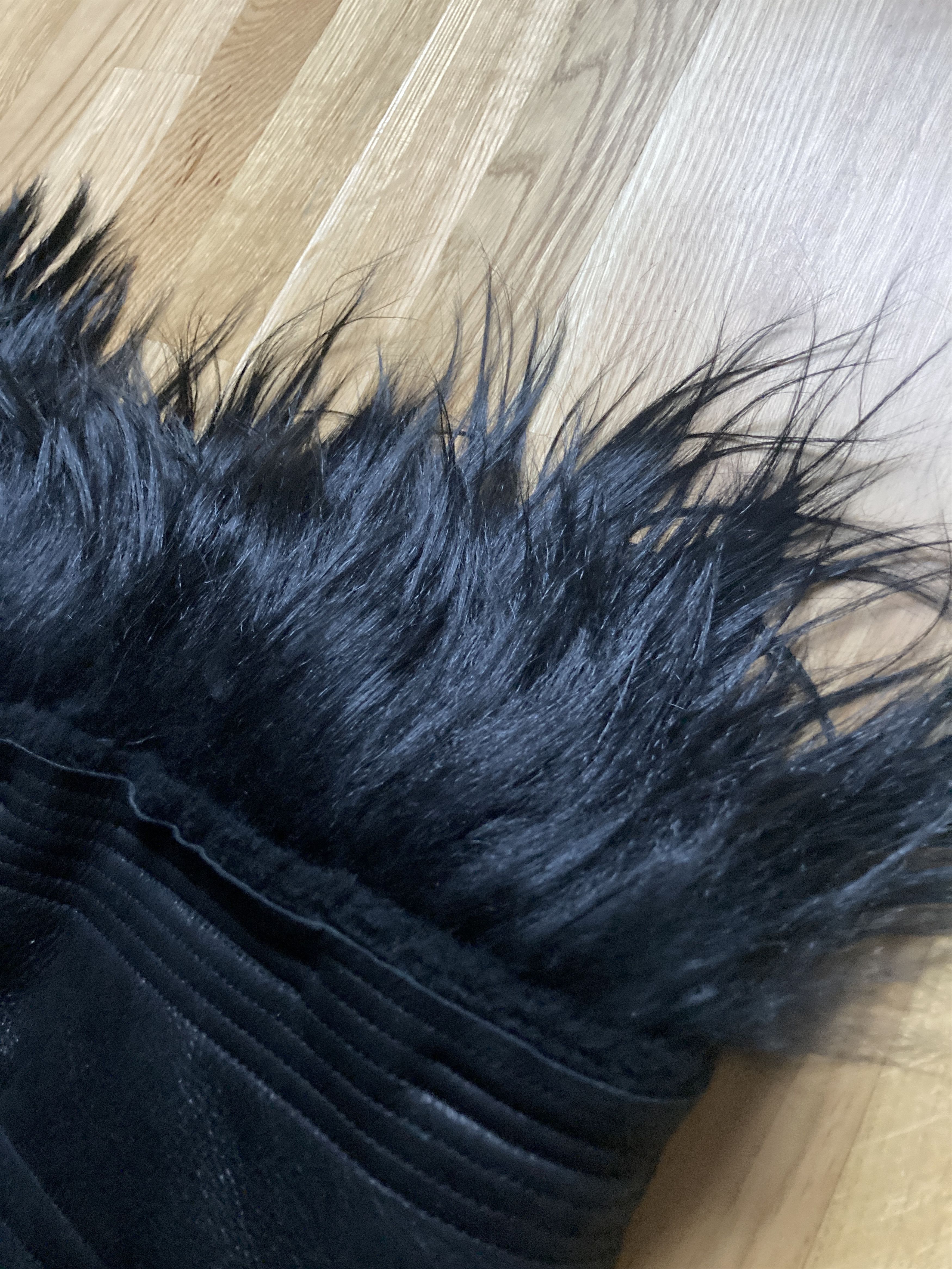 Rick Owens F/W 22 “STROBE” Shearling Leather Goat Hair Gauntlets Size ONE SIZE - 11 Thumbnail