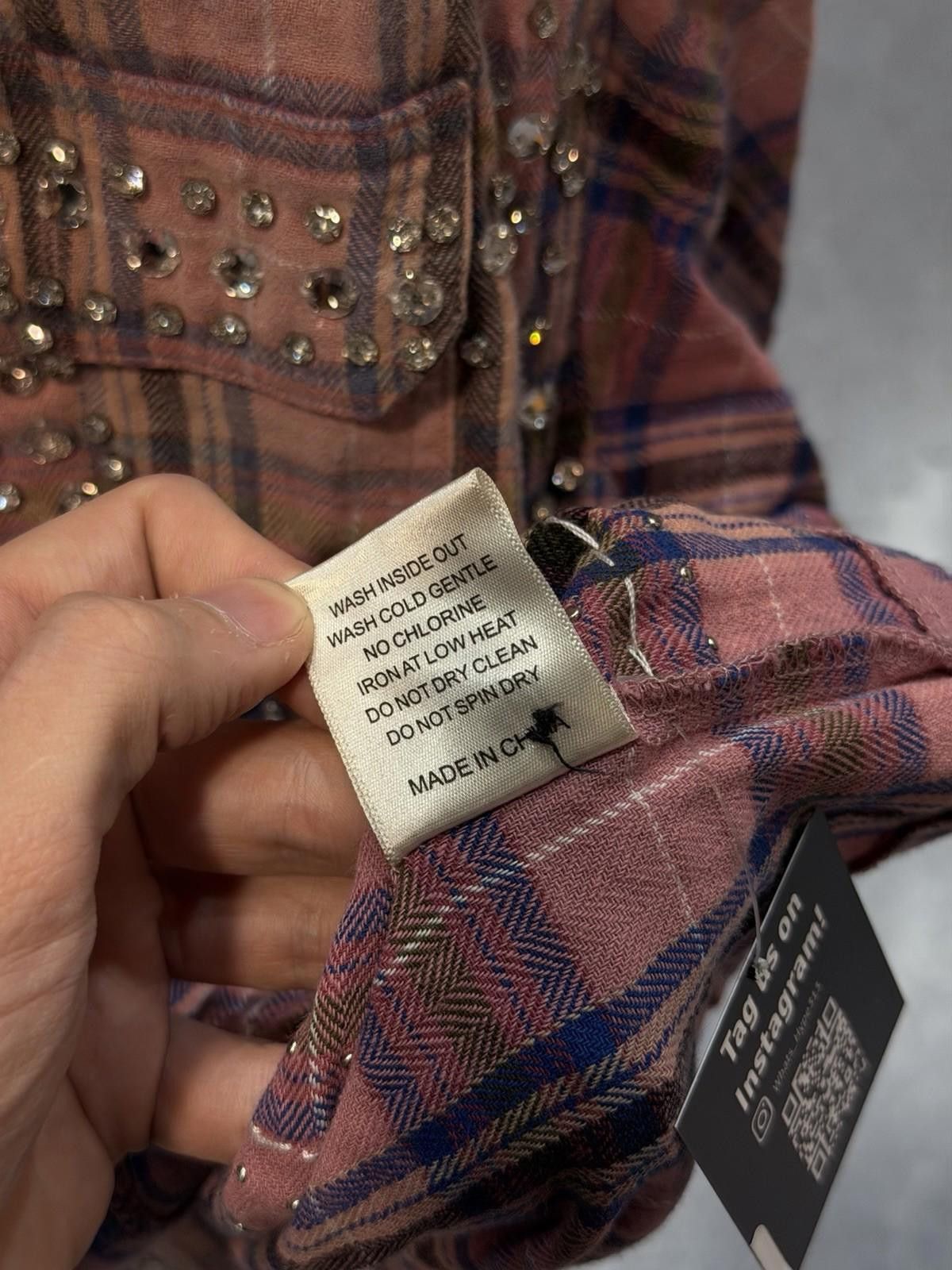 Vale Valley Dreams Crystal Stone Flannel (Large) Brand New Pink Size US L / EU 52-54 / 3 - 11 Thumbnail