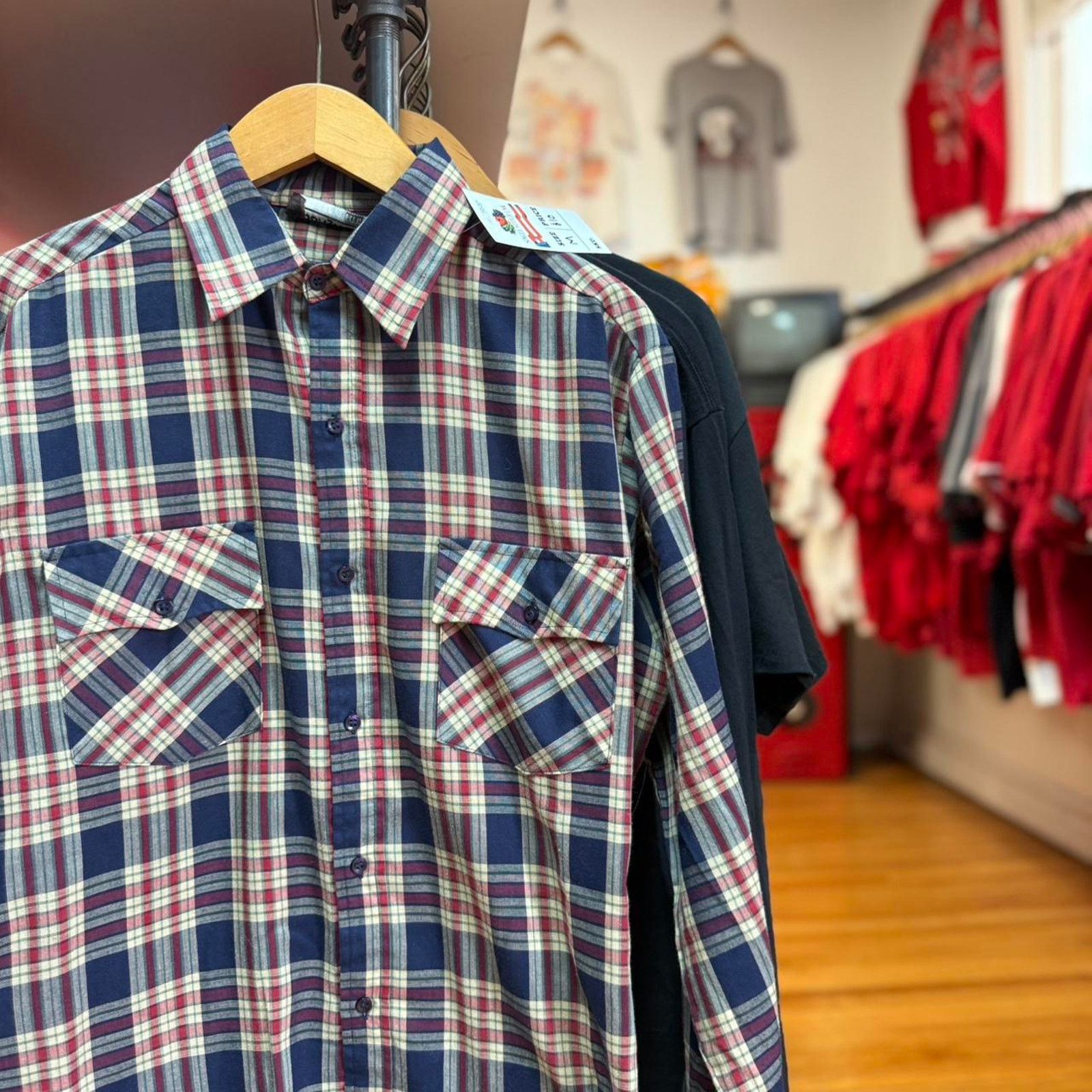 Vintage Vintage 90s Plaid Button Up Shirt Size US M / EU 48-50 / 2 - 1 Thumbnail