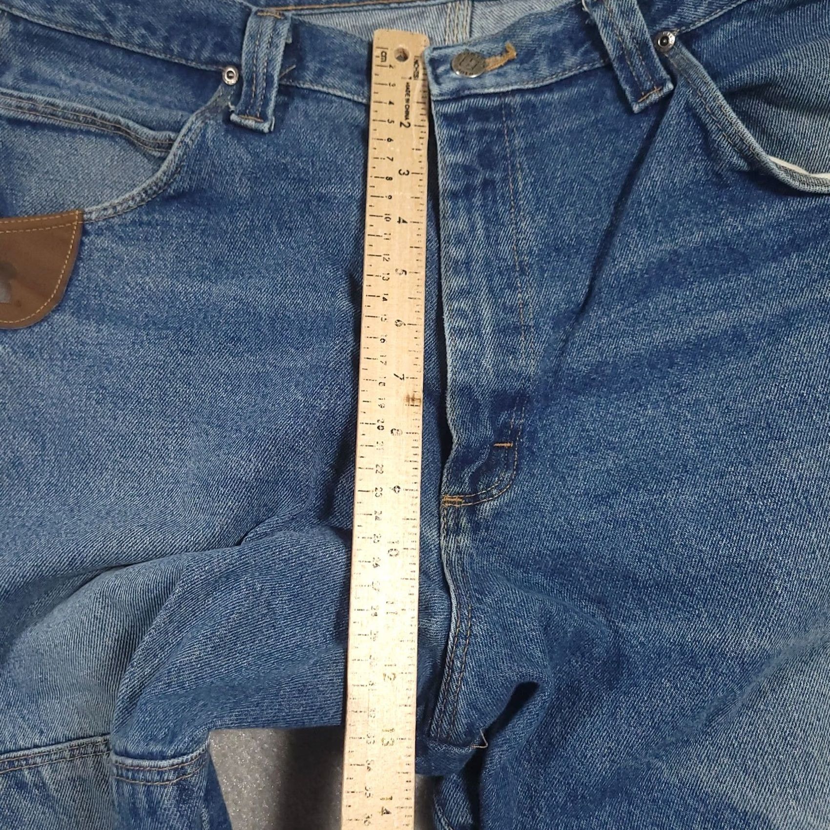 Wrangler Wrangler Riggs Workwear Jeans Dura Shield Denim Blue Mens 38x30 Zip Button Straight Relaxed 5-Pocket Denim Classic Workwear Mens Jeans ESG Size US 38 / EU 54 - 6 Thumbnail