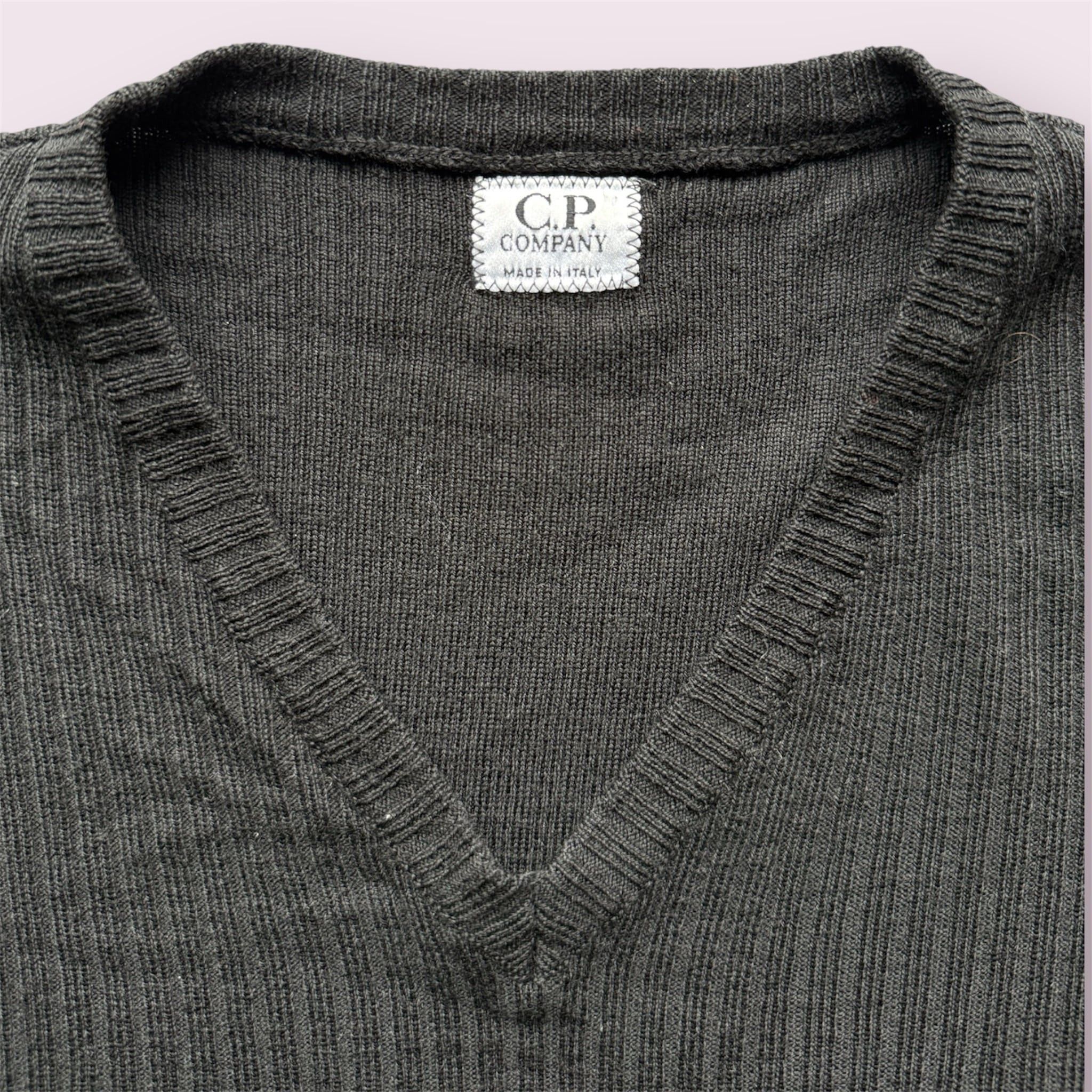 C.P. Company × Vintage Vintage C.P. Company AW97 V-Neck Lana Wool Knitwear Size US L / EU 52-54 / 3 - 3 Thumbnail