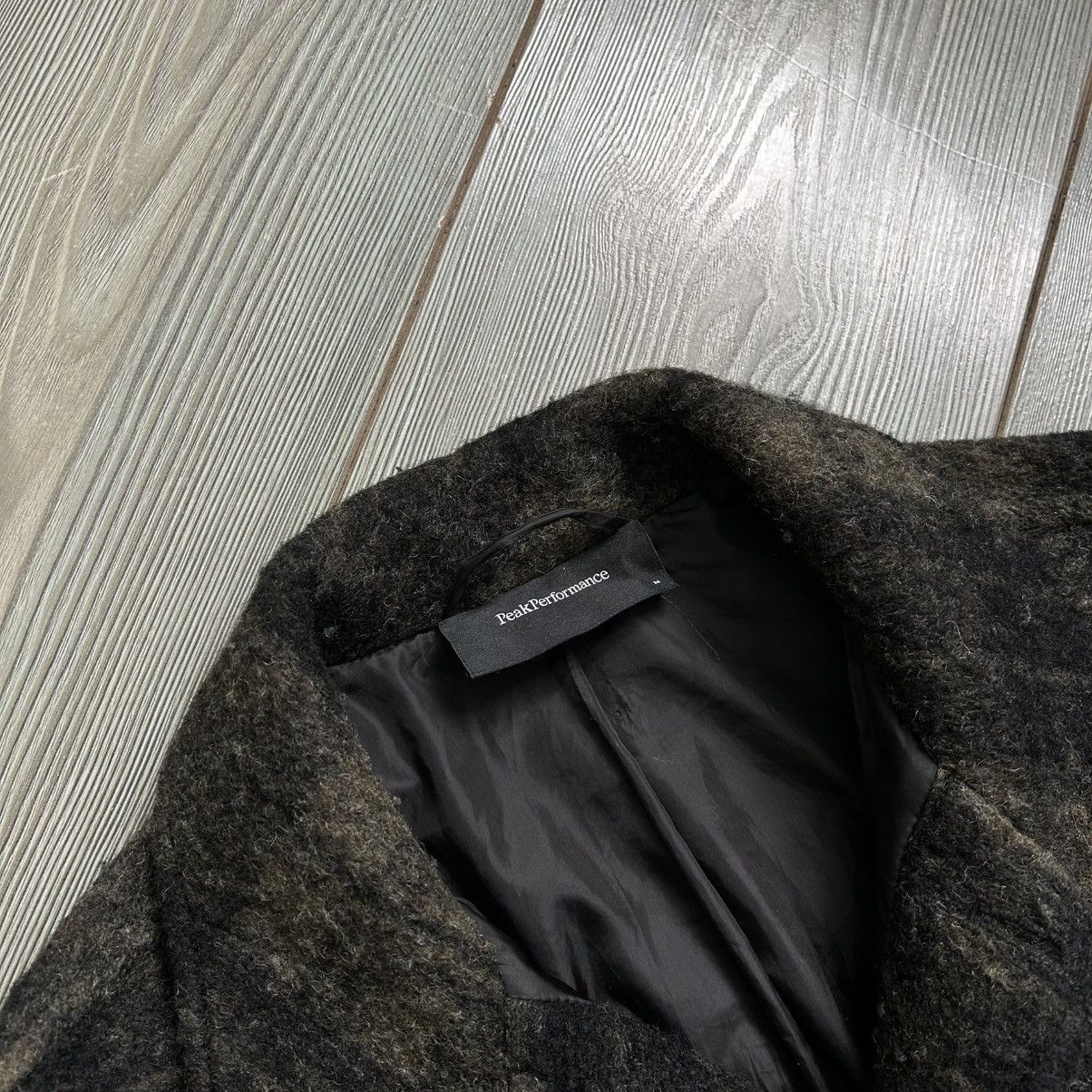 Peak Performance Peak Performance Wool Plaid Shirt Jacket M Size US M / EU 48-50 / 2 - 16 Thumbnail