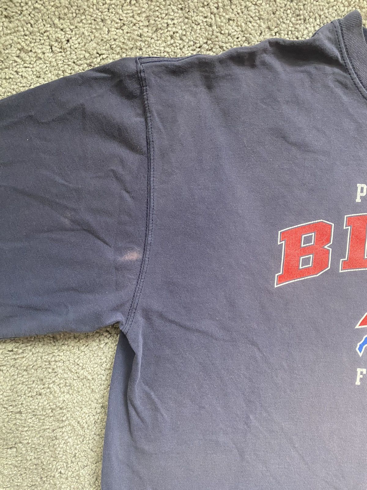 NFL × Vintage Vintage Faded Bills Tee Shirt Size US XL / EU 56 / 4 - 4 Thumbnail
