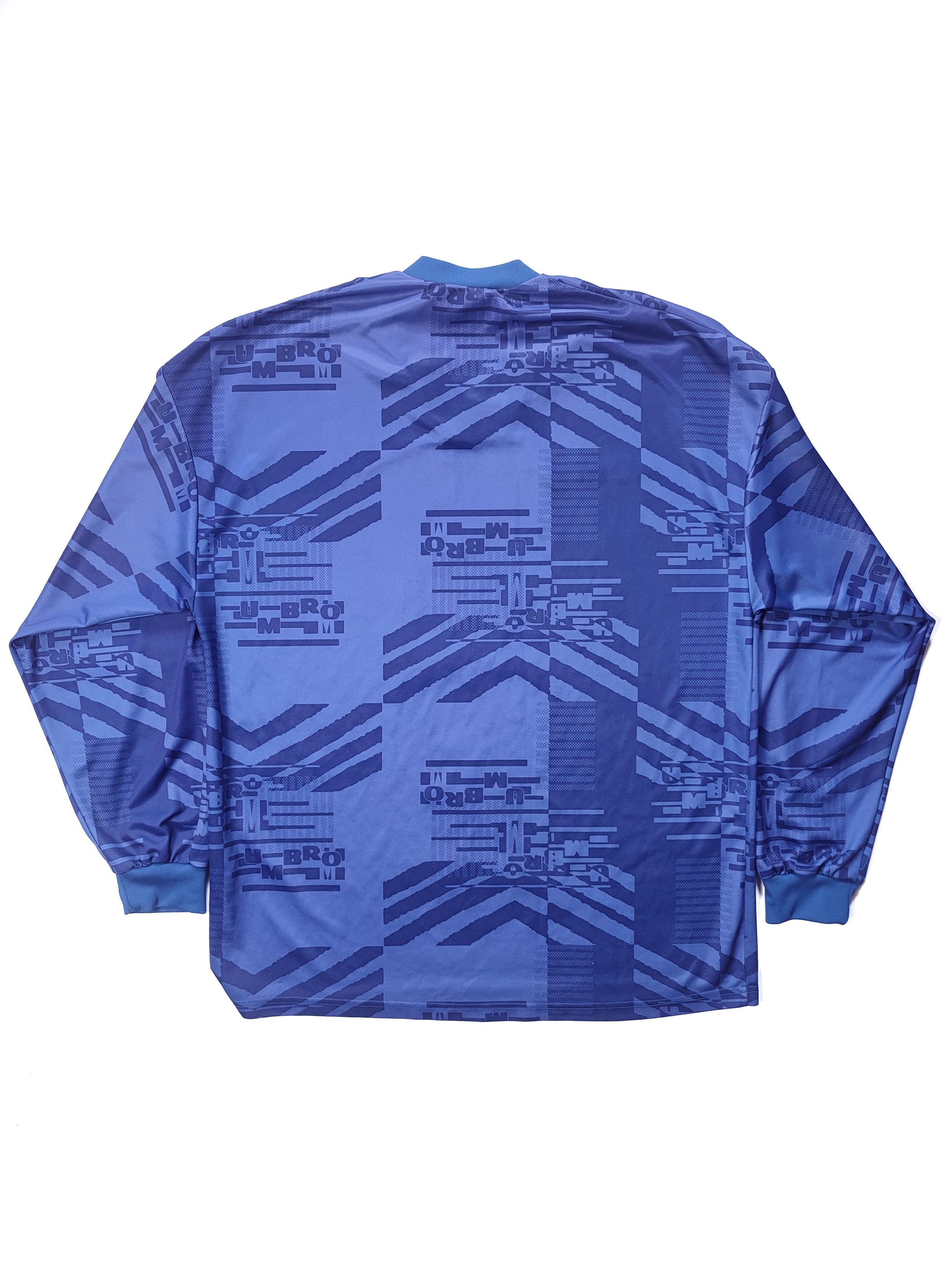 Umbro × Vintage Vintage Umbro Monogram Jersey Shirt Size US XL / EU 56 / 4 - 3 Thumbnail