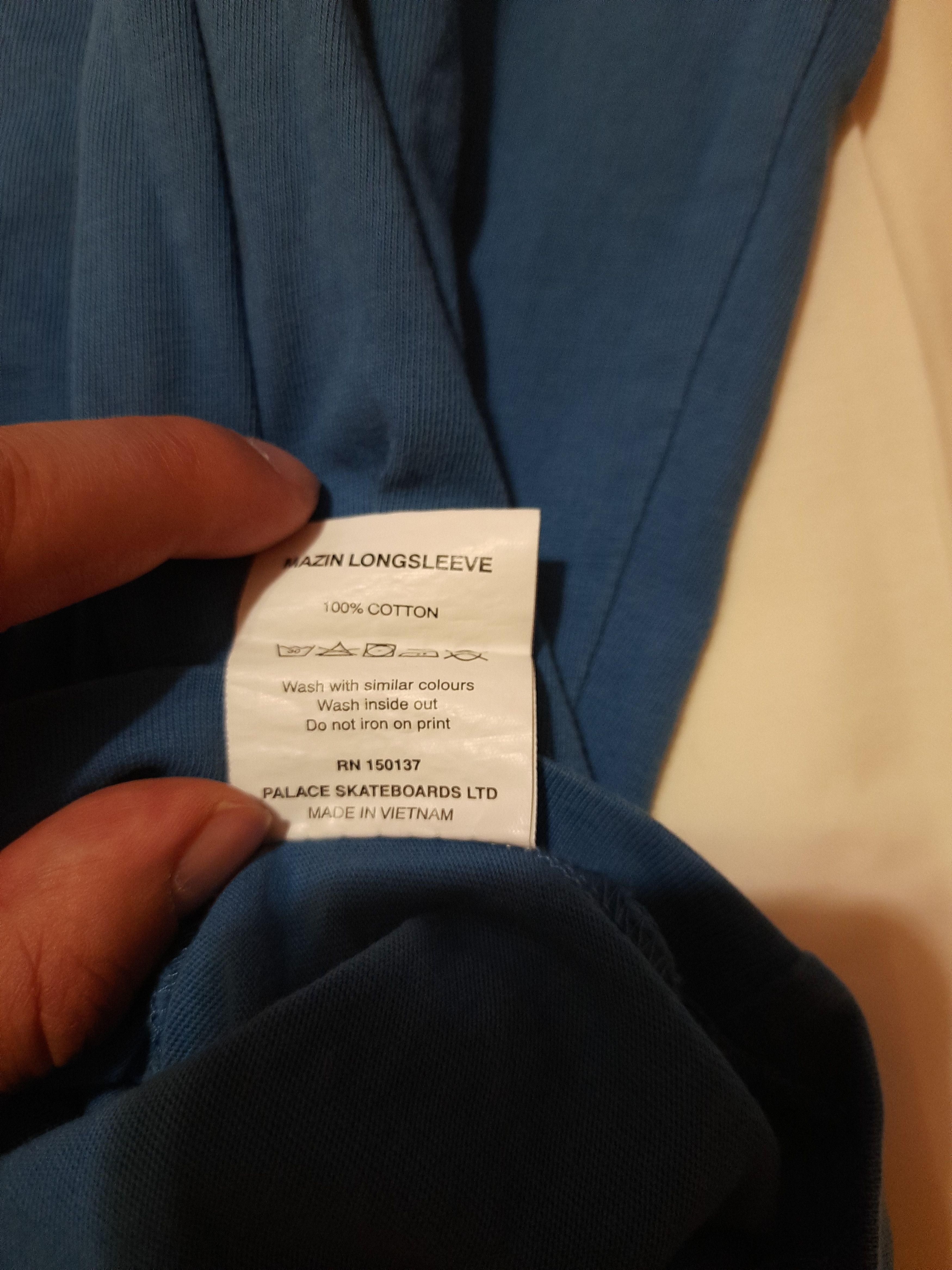 Palace × Vintage Palace Long Sleeve Y2k Size US L / EU 52-54 / 3 - 6 Thumbnail