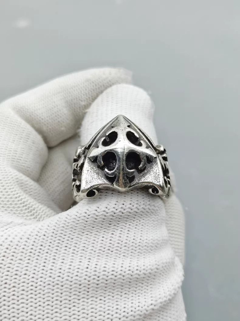 VIBE Chrome Cross Silver Ring Vintage Rings🔥🔥🔥 Size ONE SIZE - 4 Thumbnail