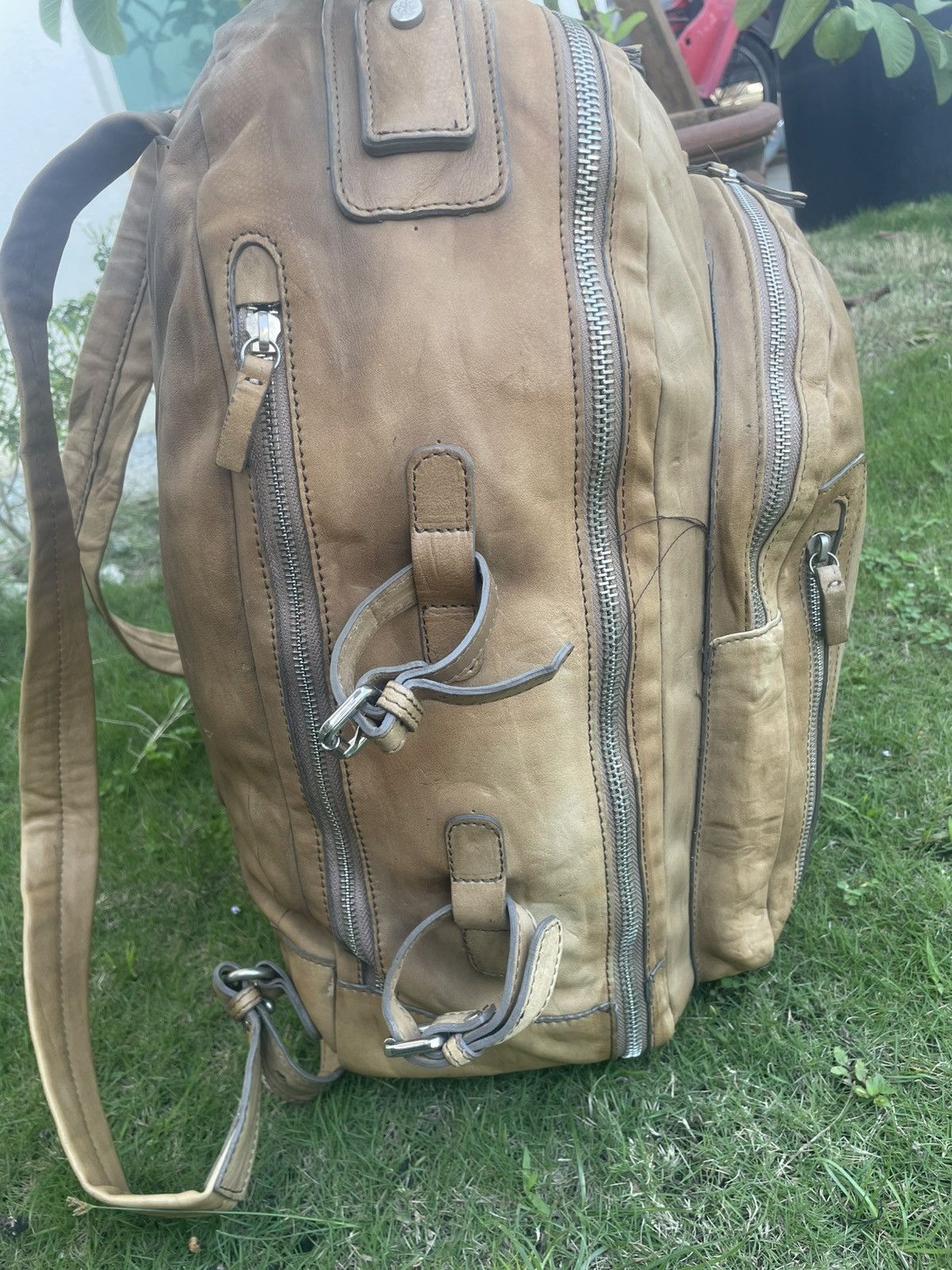 Leather Authentic Italian designer Leather Backpack Size ONE SIZE - 13 Thumbnail