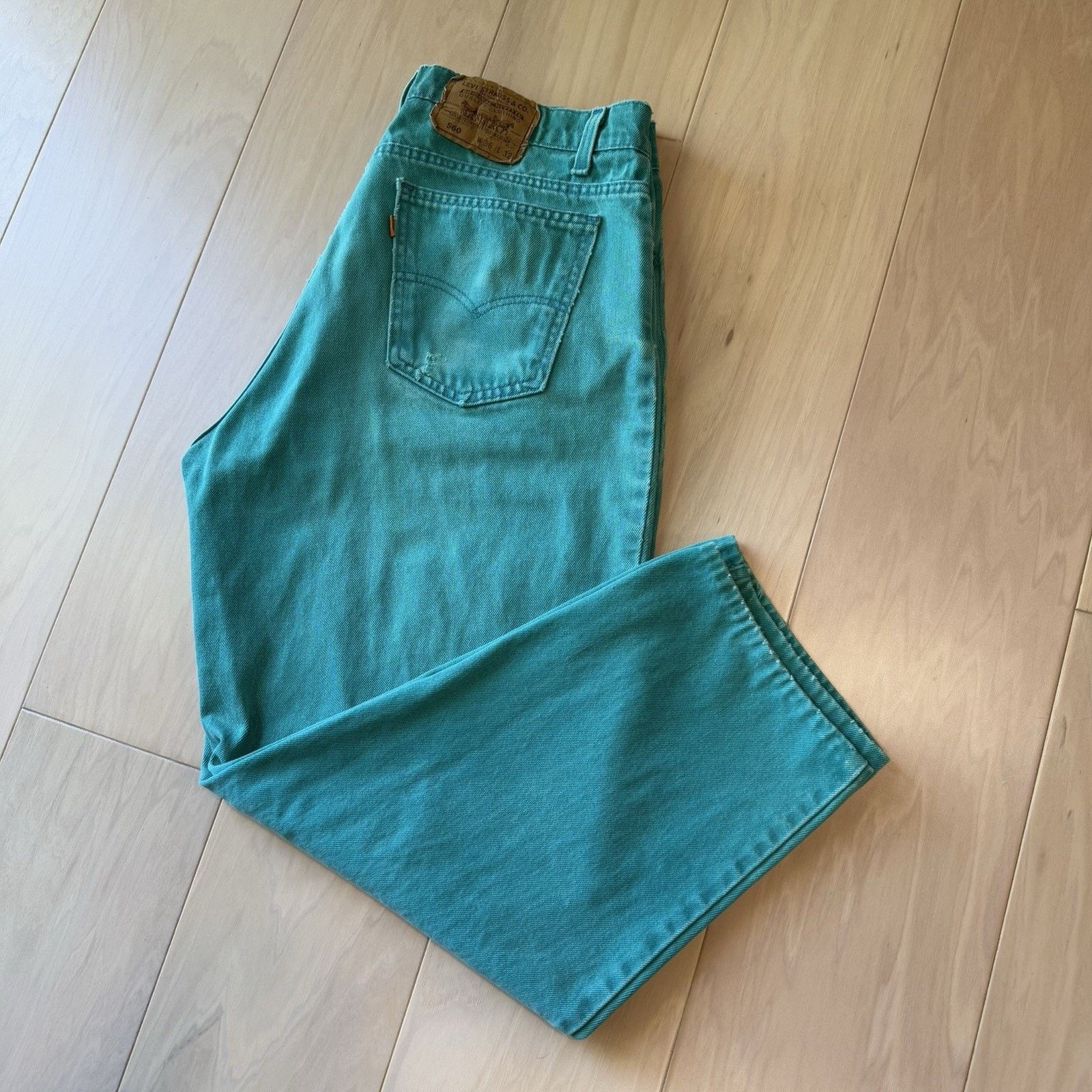 Levi's Vintage Levis 560 Jeans 35 Teal Made In USA 80s Relaxed Size US 35 - 10 Thumbnail