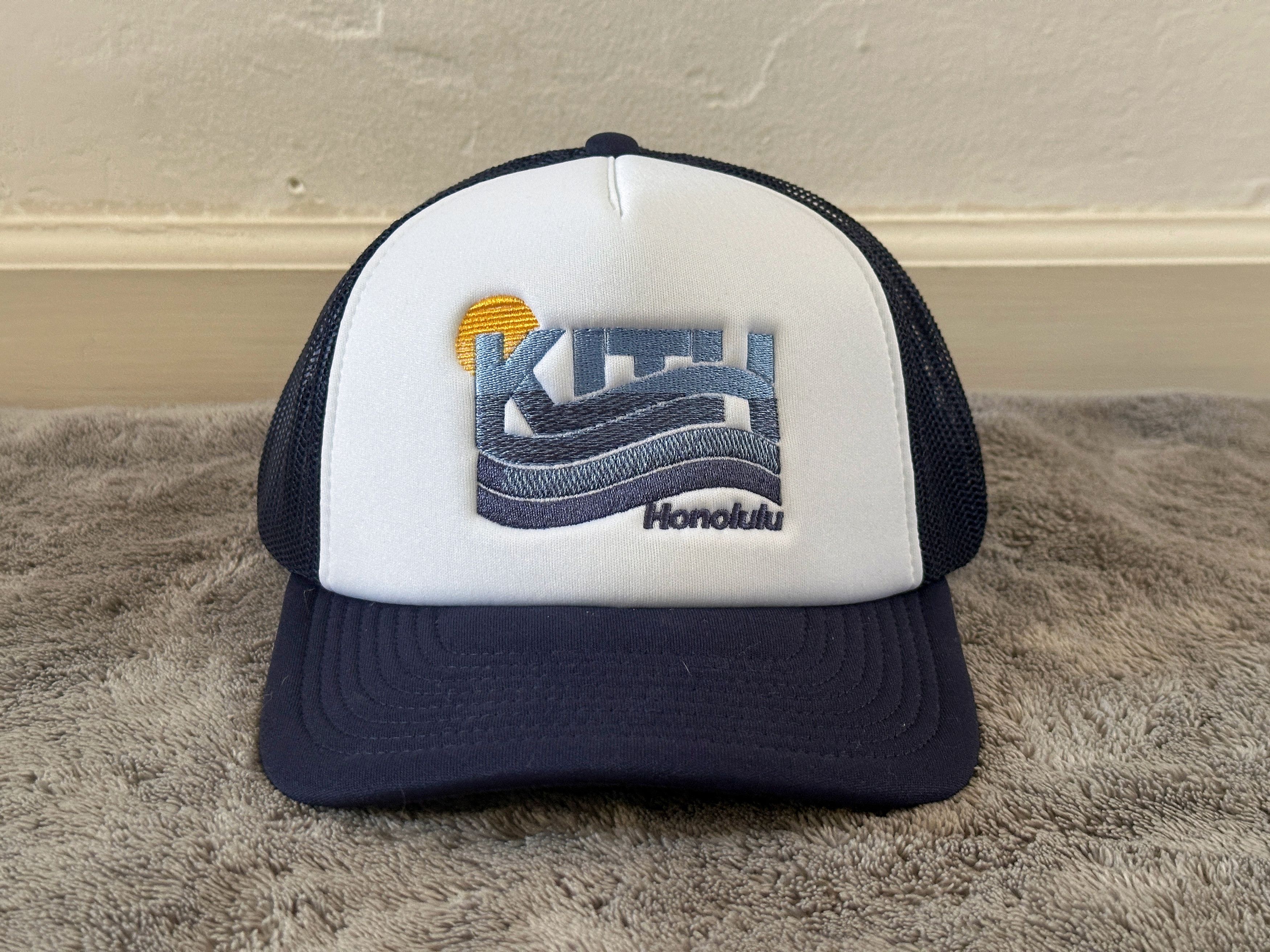 サマーセール ミニグランド バンドル Hat Trucker Nolan Wavey Honolulu KITH Kith Hawaii Grailed | 帽子