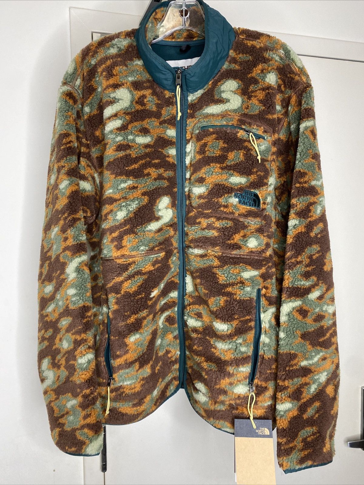 image of Jacquard Xtreme Pile Soft Fleece Jacket Camo, Men's (Size Large)