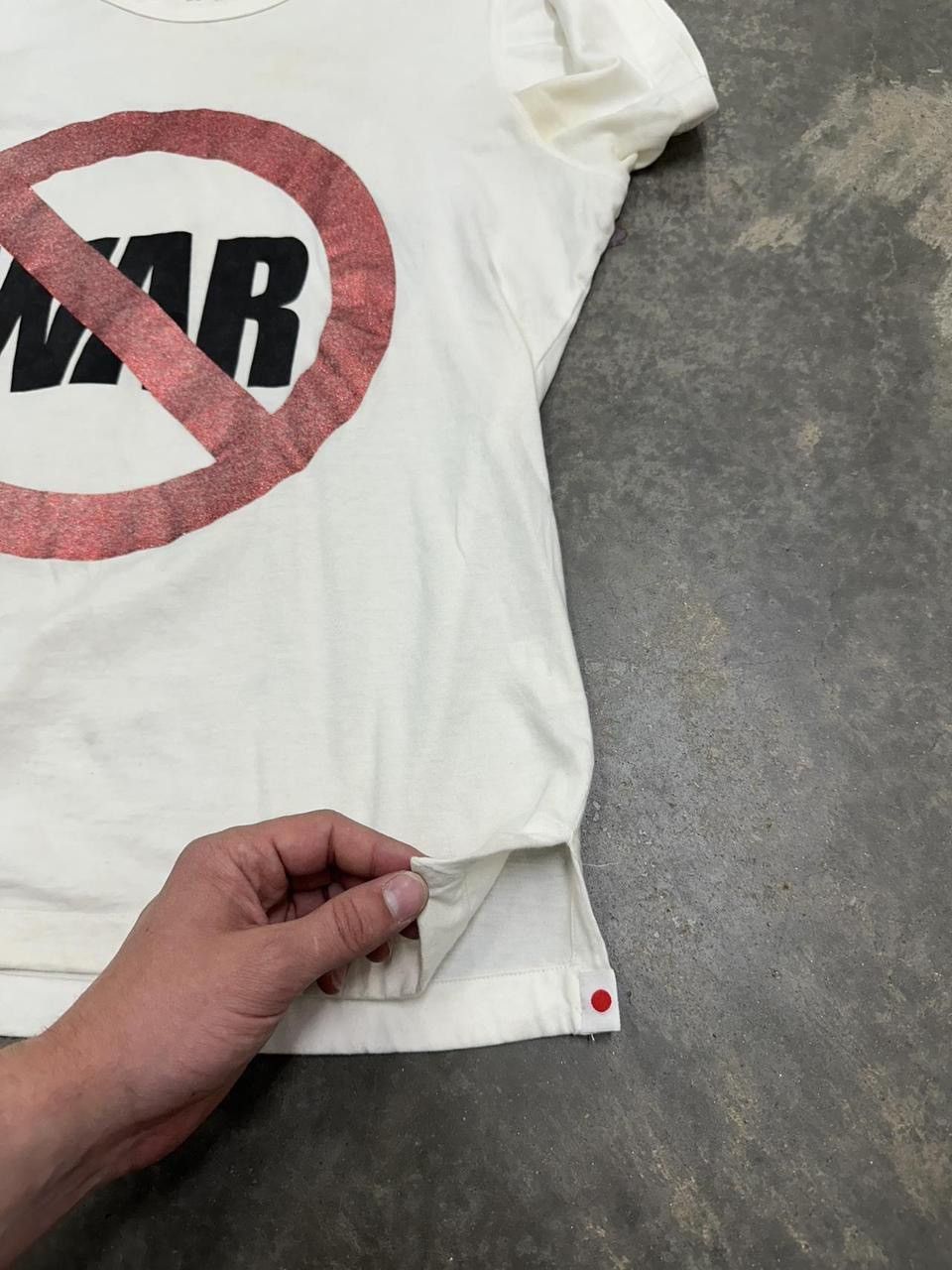 Mastermind Japan Vintage Mastermind Japan No War Graphic Shirt Size Medium Size US M / EU 48-50 / 2 - 5 Thumbnail