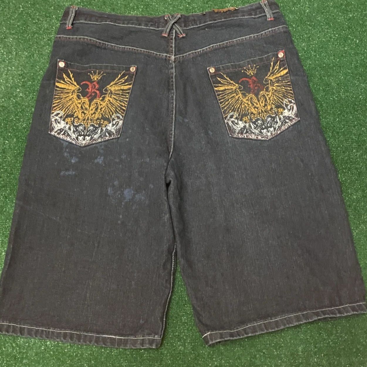 Royal RepubliQ VINTAGE Royal Baggy Skater Grunge Jean Shorts VTG Mens Size 42 Crown Wings Black Embroidered Y2K Wings Crown Skater Grunge Punk Hip Hop Cyber Size US 42 / EU 58 - 6 Thumbnail