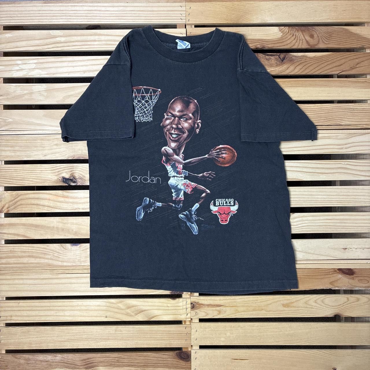 Salem Sportswear Vintage Chicago Bulls x Michael Jordan Black Tee Size Medium Size US M / EU 48-50 / 2 - 1 Thumbnail