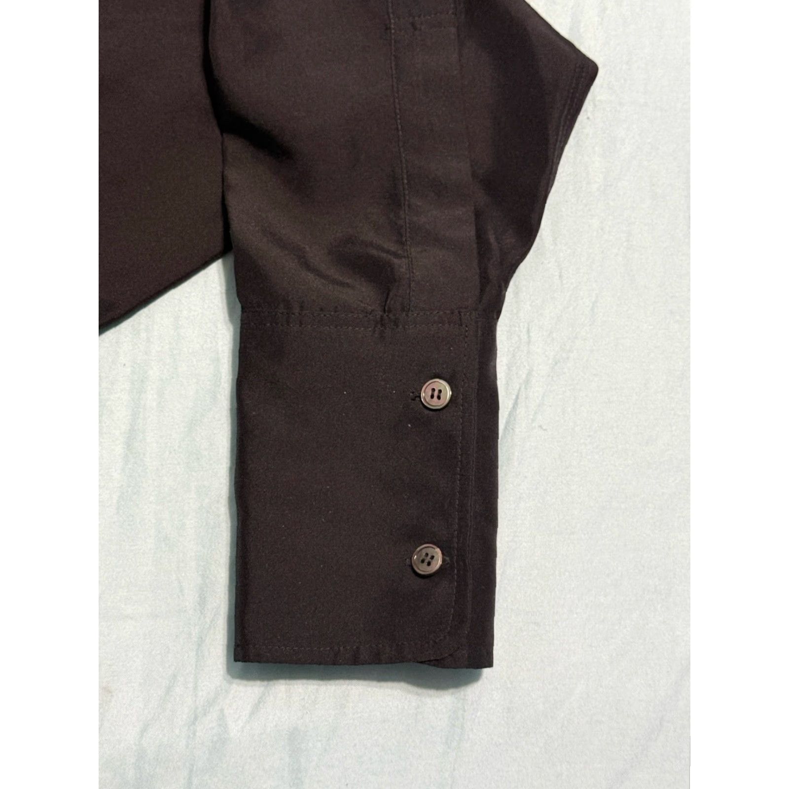 Buck Mason Buck Mason Button-Up Shirt Silk Black M Adult Regular Long Sleeve Button-Up Calory Casual Travel 100% Silk EUC Mens Size US M / EU 48-50 / 2 - 7 Thumbnail