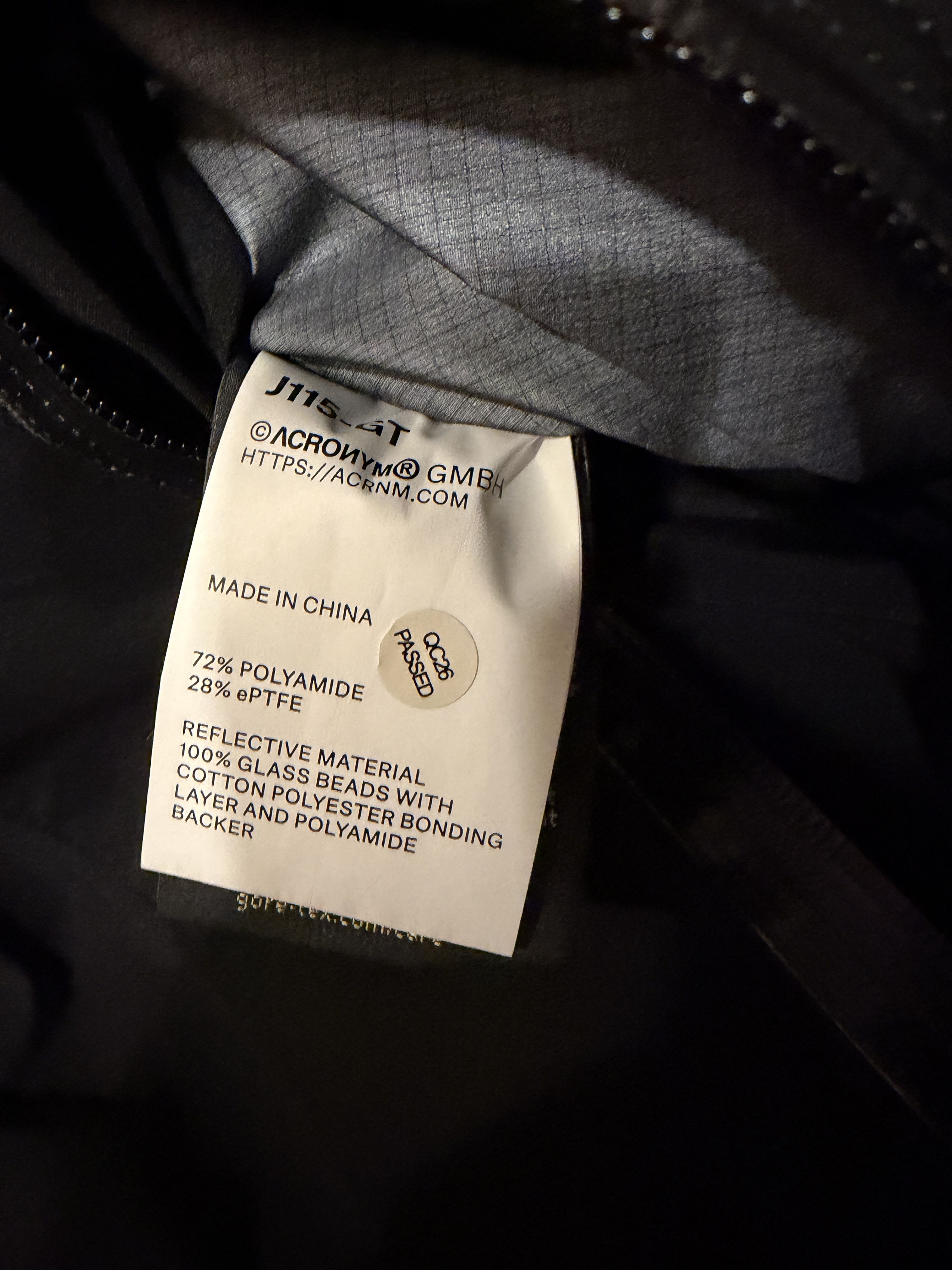 Acronym Acronym J115-GT Goretex Jacket Size US M / EU 48-50 / 2 - 5 Thumbnail