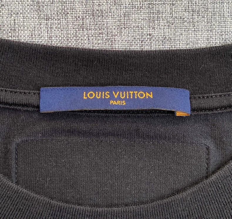 Louis Vuitton LOUIS VUITTON Printed Short Sleeve TShirt-2506 Size US M / EU 48-50 / 2 - 7 Thumbnail