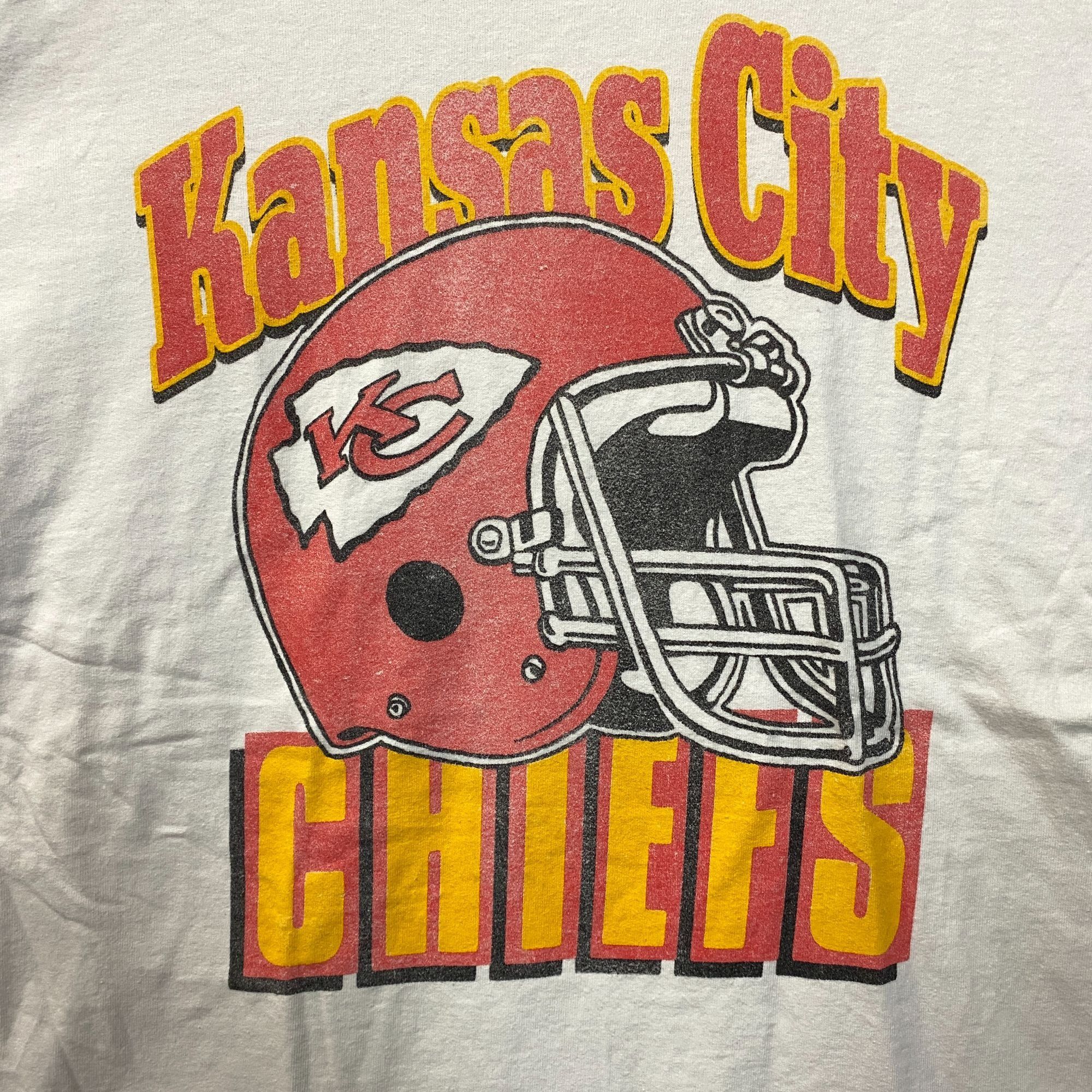 Junk Food NFL Kansas City Chief Vintage Style Helmet Logo Football T-S Size US XL / EU 56 / 4 - 2 Thumbnail