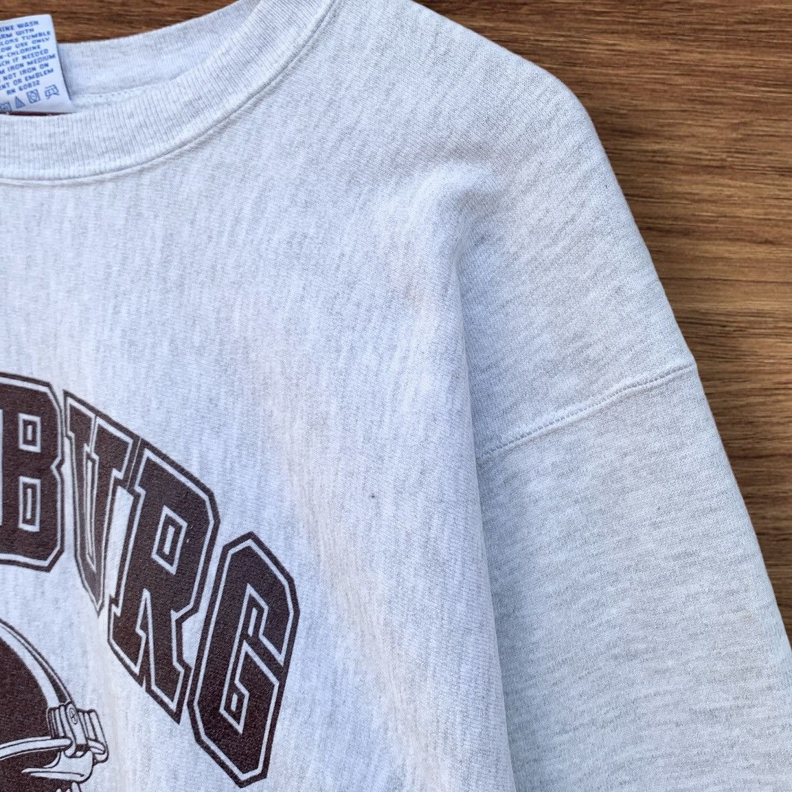 Vintage Vintage 90s Augsburg University Football Crewneck Size US L / EU 52-54 / 3 - 5 Thumbnail