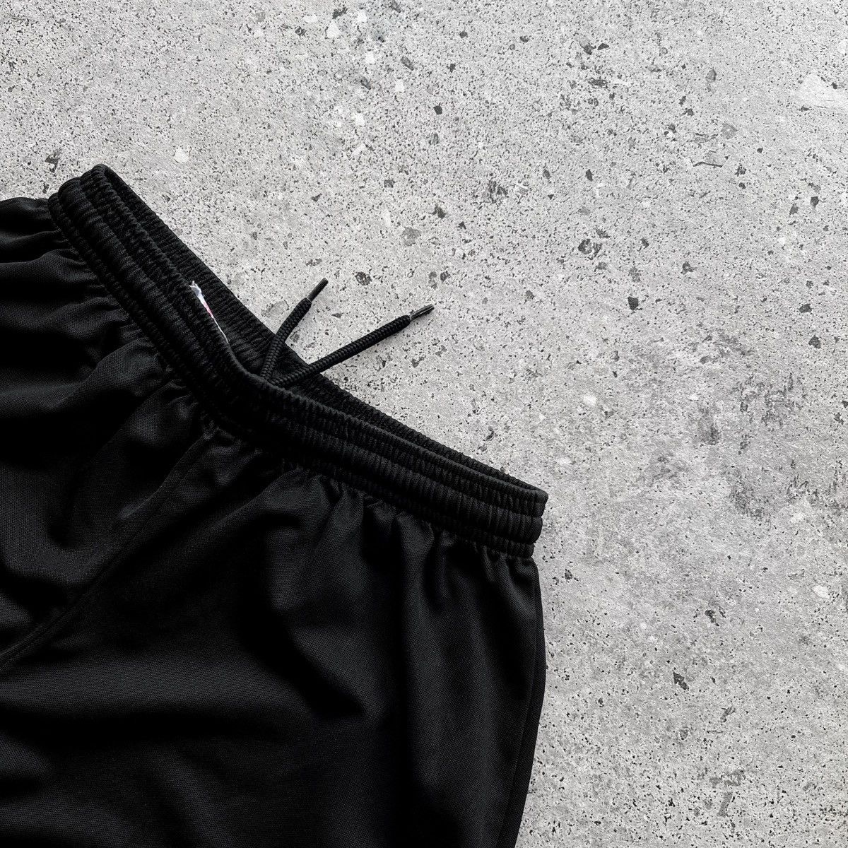Adidas Adidas Men’s Black Sport Shorts Embroidered Logo Size US 28 / EU 44 - 2 Thumbnail
