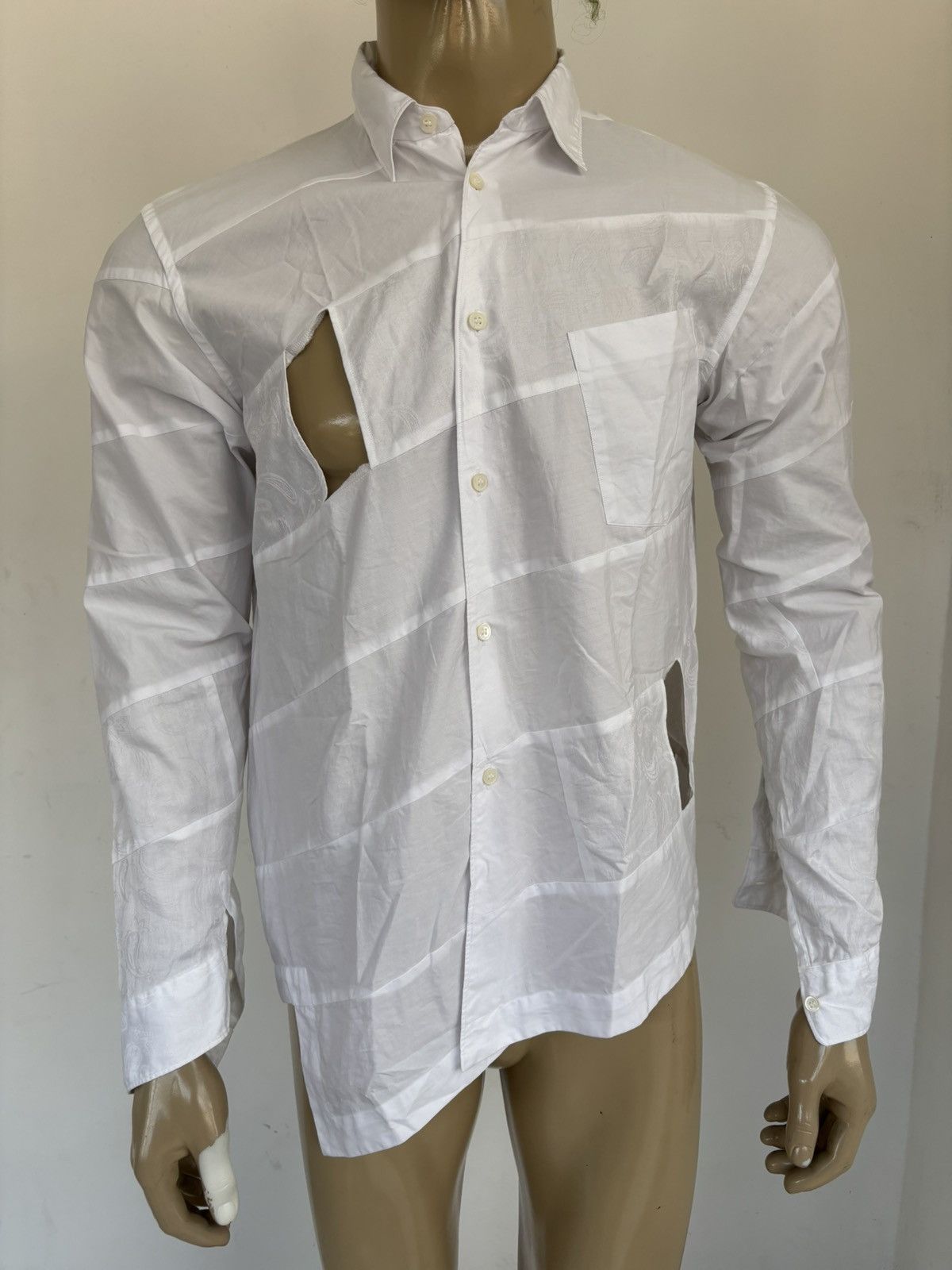 Comme des Garcons SS15 Asymmerical Cut Out Shirt Size US M / EU 48-50 / 2 - 2 Thumbnail