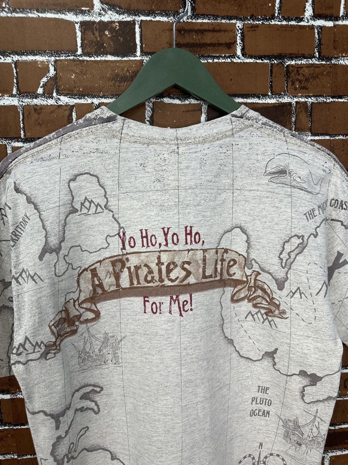 Mickey Unlimited Vintage Mickey A Pirates Life Overprint Tshirt A991 Size US M / EU 48-50 / 2 - 4 Thumbnail