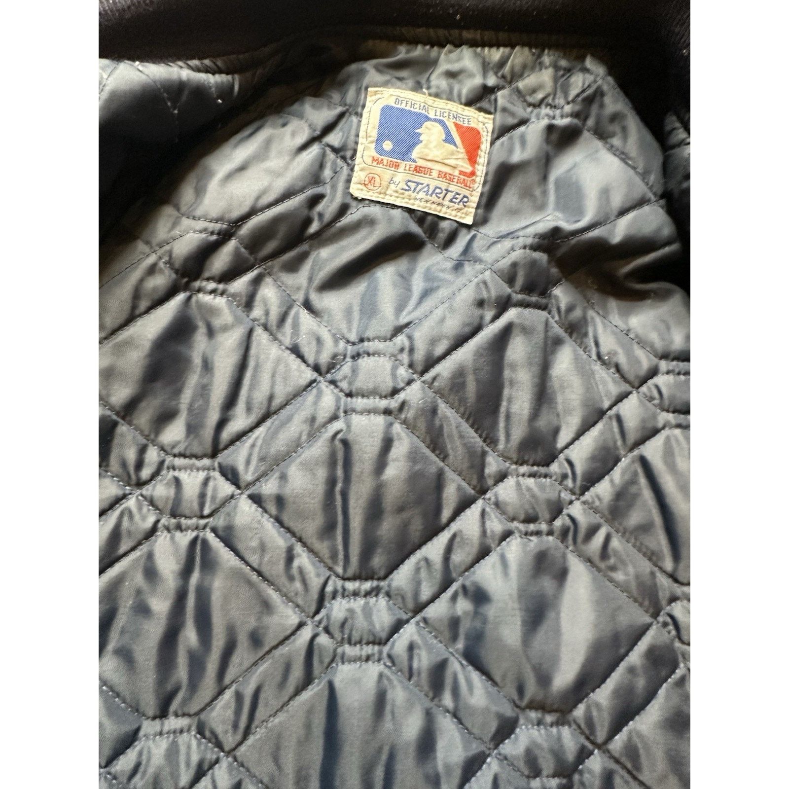 Starter VINTAGE 80s New York Yankees STARTER Satin Jacket XL Bomber Size US XL / EU 56 / 4 - 14 Thumbnail