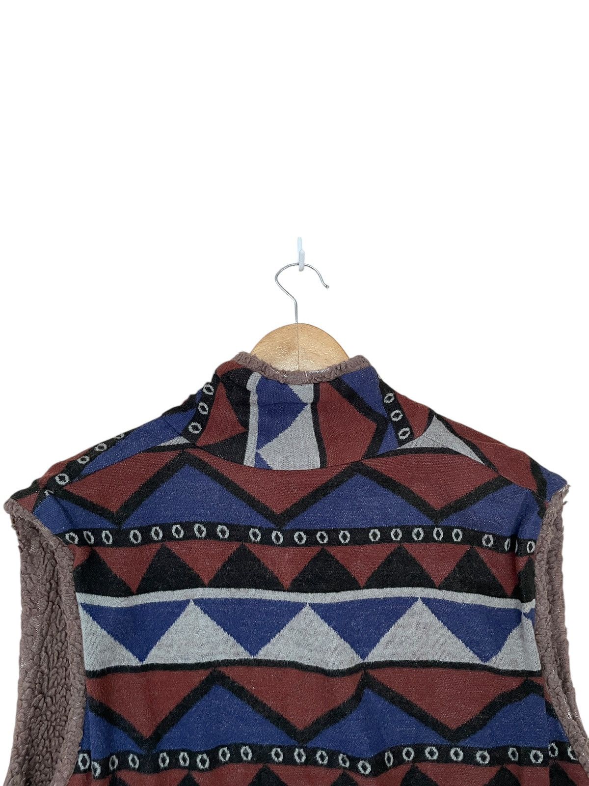 Japanese Brand Vintage Japanese Brand Nouvelle Navajo Fur Vest 1990s Size US M / EU 48-50 / 2 - 8 Thumbnail