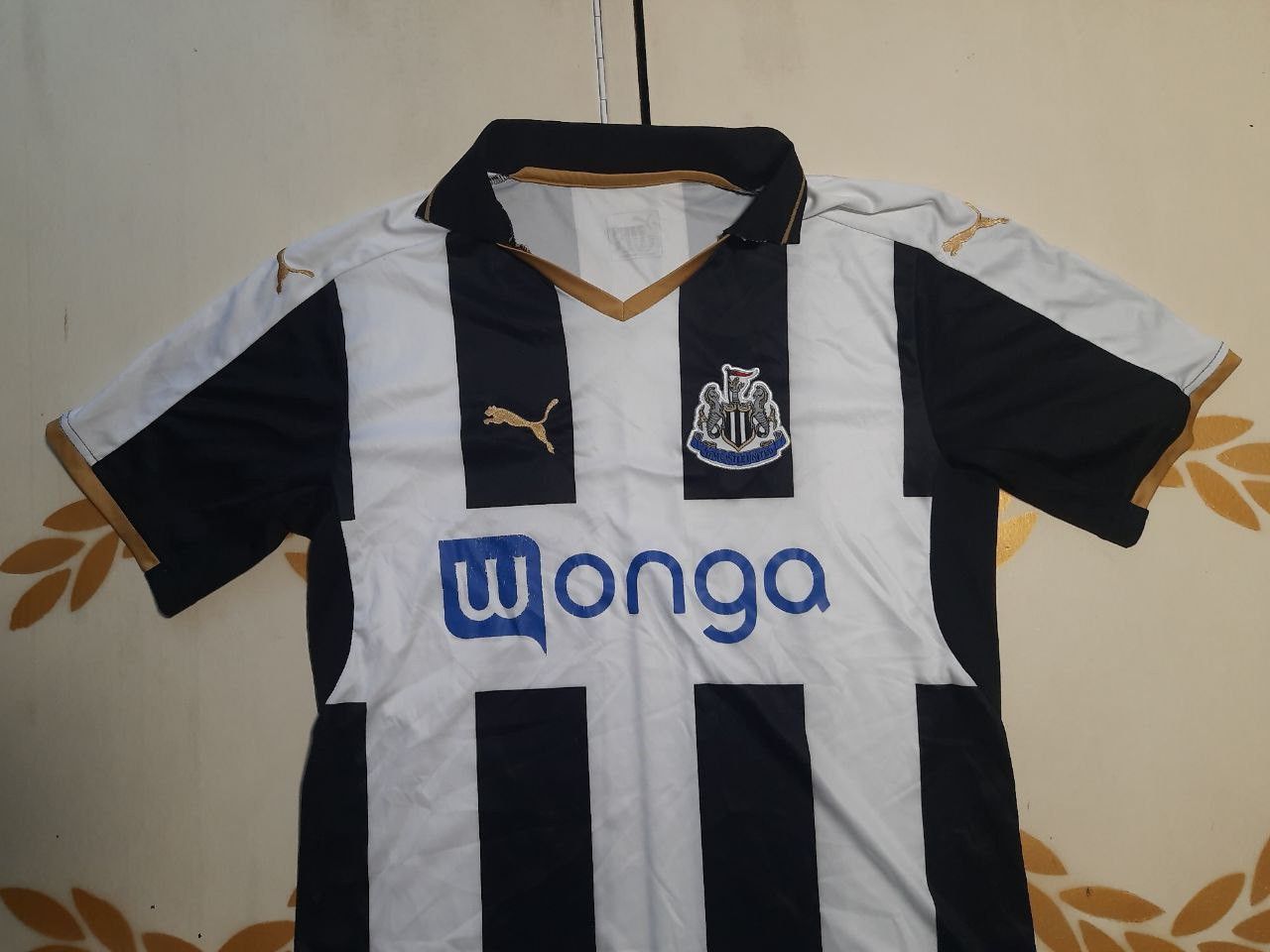 Puma Puma Newcastle United jersey 2016-2017 Size US M / EU 48-50 / 2 - 2 Thumbnail