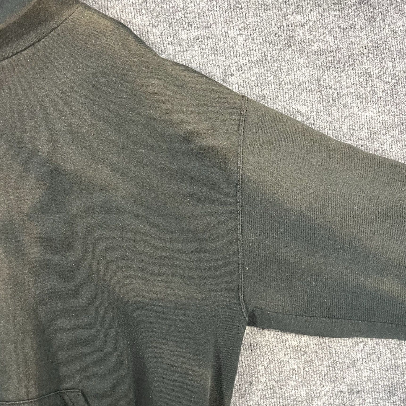 Russell Athletic VINTAGE Russell Athletic Hoodie Sweatshirt Mens XL 90s Boxy Pullover Black Sweatshirt Hoodie Pockets Retro Skater Size US XL / EU 56 / 4 - 4 Thumbnail