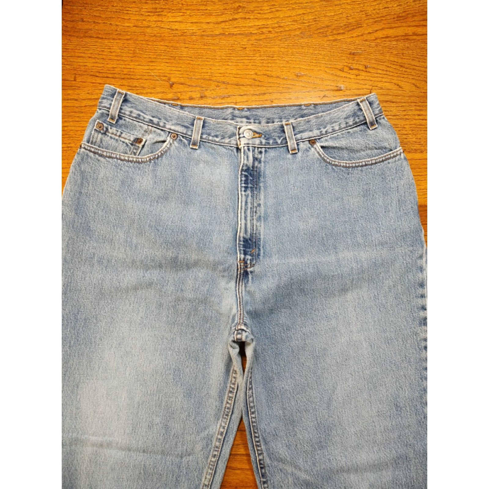Levi's VINTAGE Levi's Jeans 550 Relaxed Fit Tapered Leg 20W Womens Blue USA Made 36x31 90s Retro Size 42" / US 20 - 4 Thumbnail