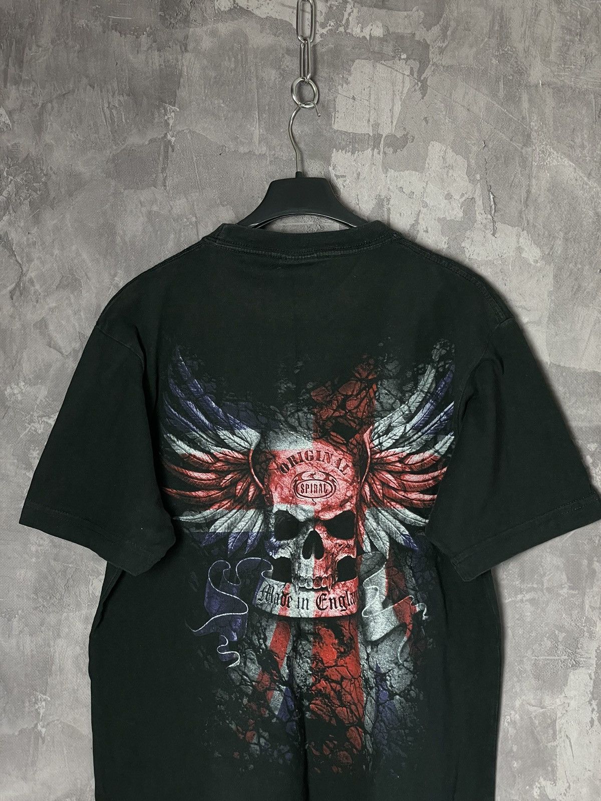 Vintage Skeleton spiral T-shirt Size:M Size US M / EU 48-50 / 2 - 7 Thumbnail