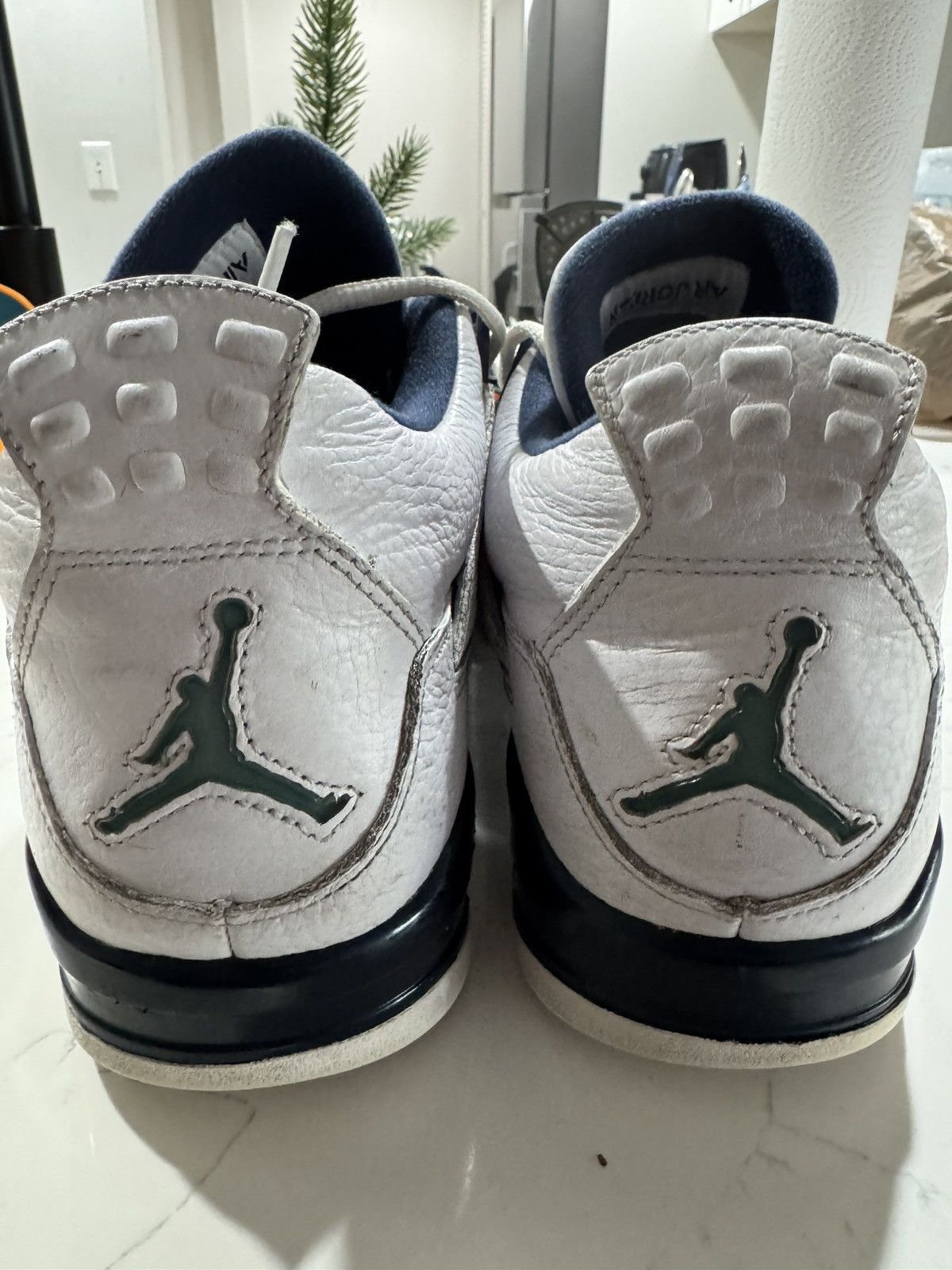 Jordan Brand Jordan 4 Retro “Legend Blue/Columbia” Size US 11.5 / EU 44-45 - 3 Thumbnail