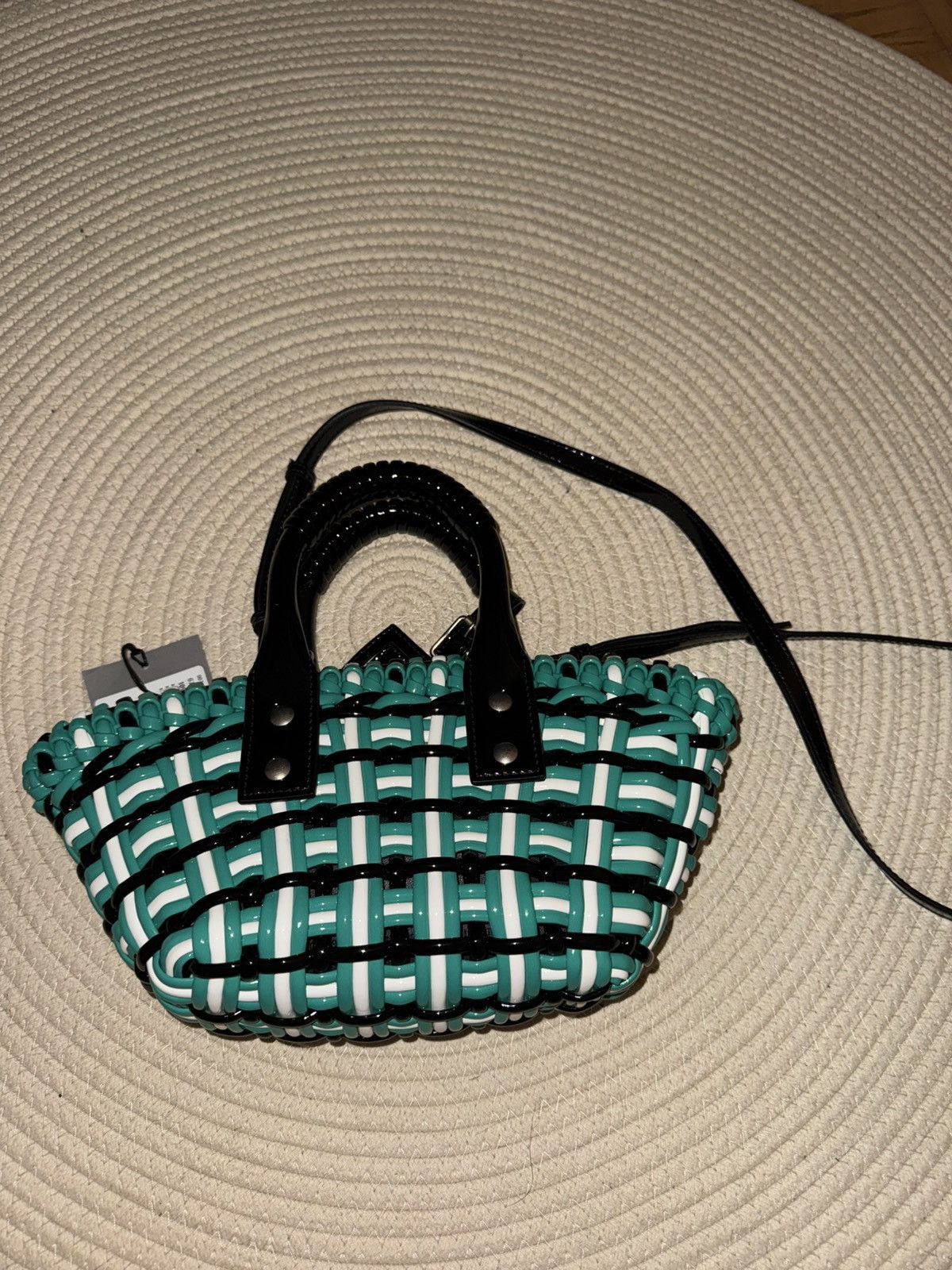 Balenciaga BALENCIAGA Bistro Basket XXS woven faux patent-leather tote Size ONE SIZE - 3 Thumbnail