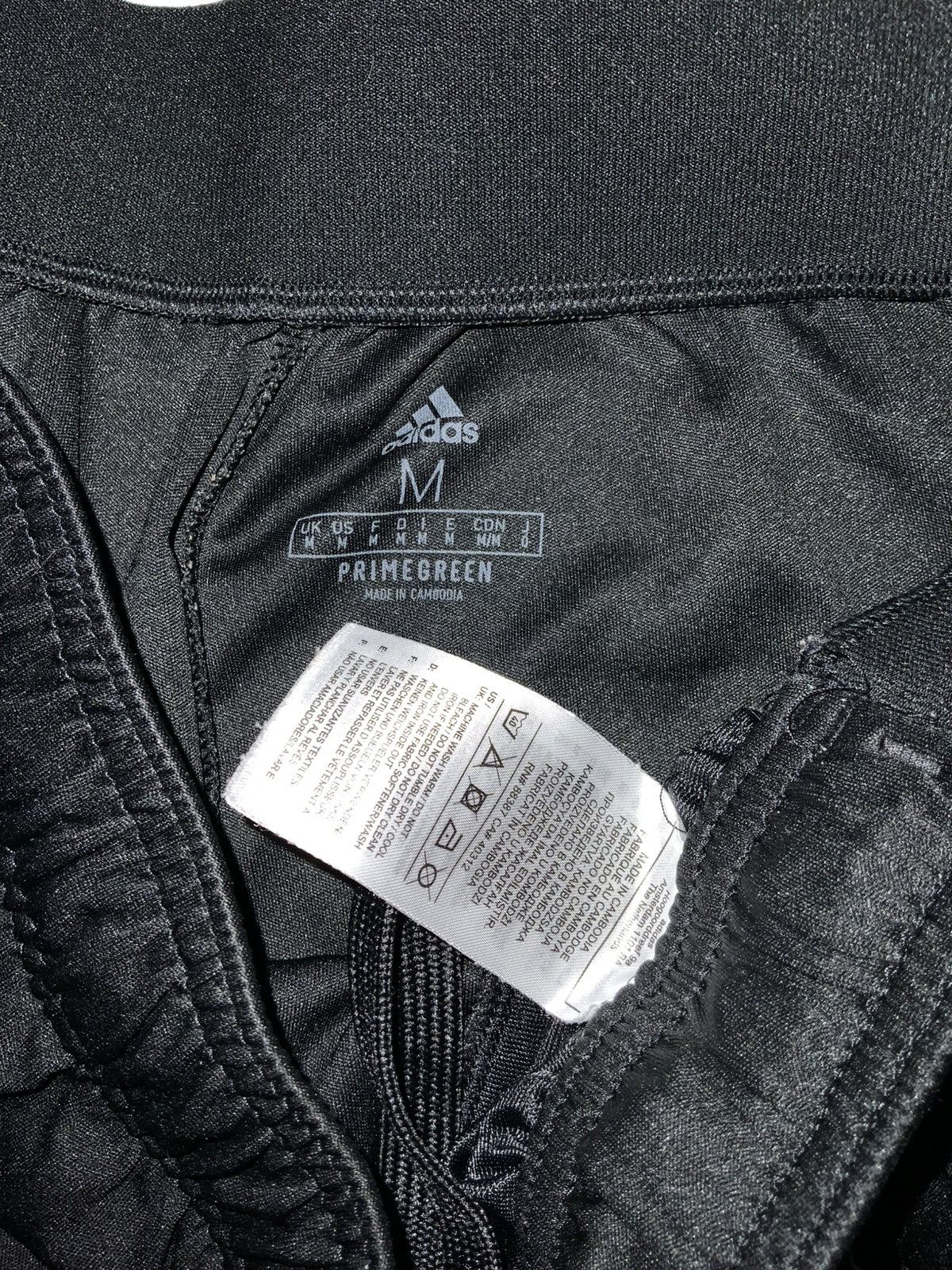Undefeated Adidas X Undefeated Los Angeles Kings 8” Inseam Shorts Size US 34 / EU 50 - 5 Thumbnail