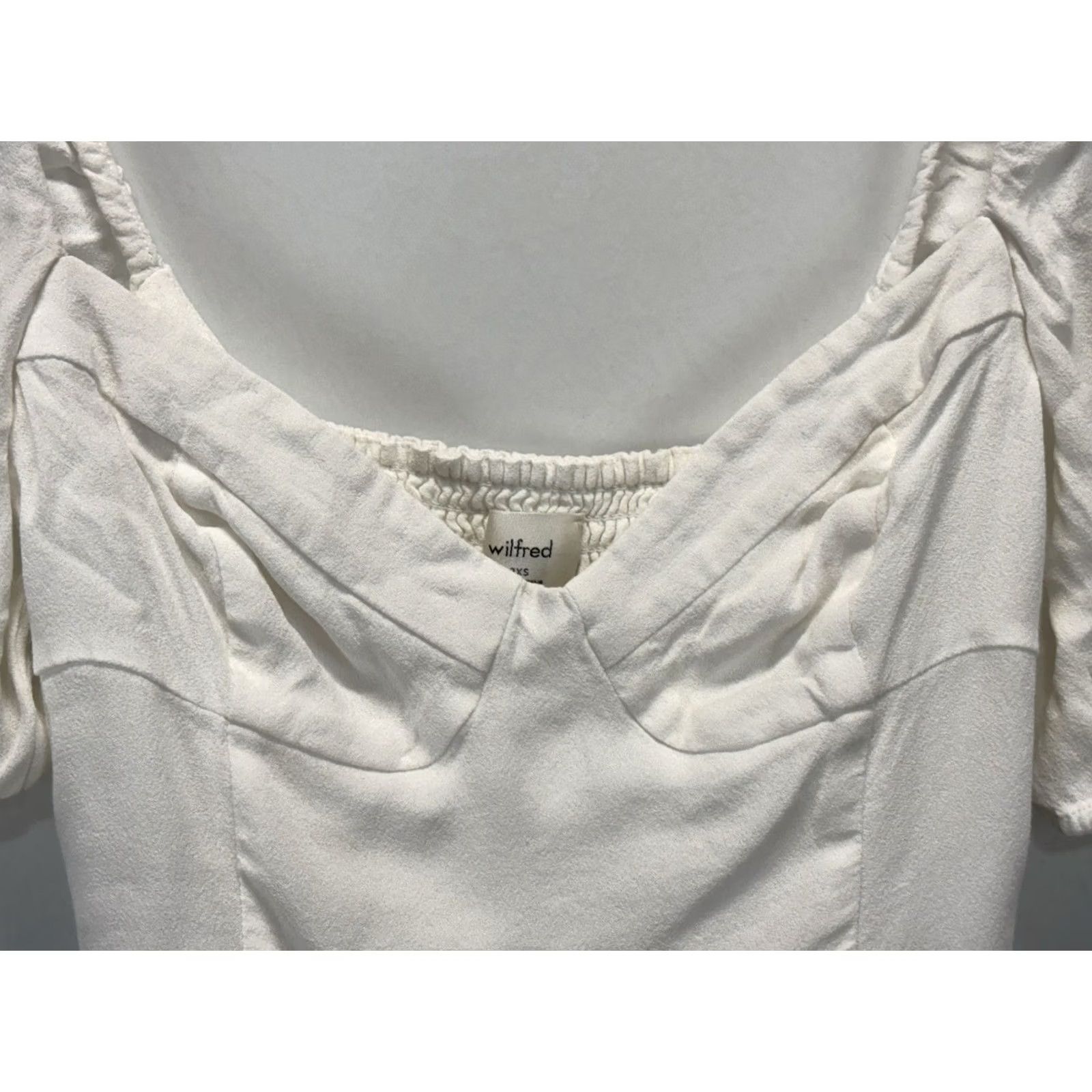 Aritzia WILFRED Novella White Puff Sleeve Top XXS ARITZIA Sweetheart Crop Smocked Back Womens Size XXS / US 00 / IT 34 - 2 Thumbnail