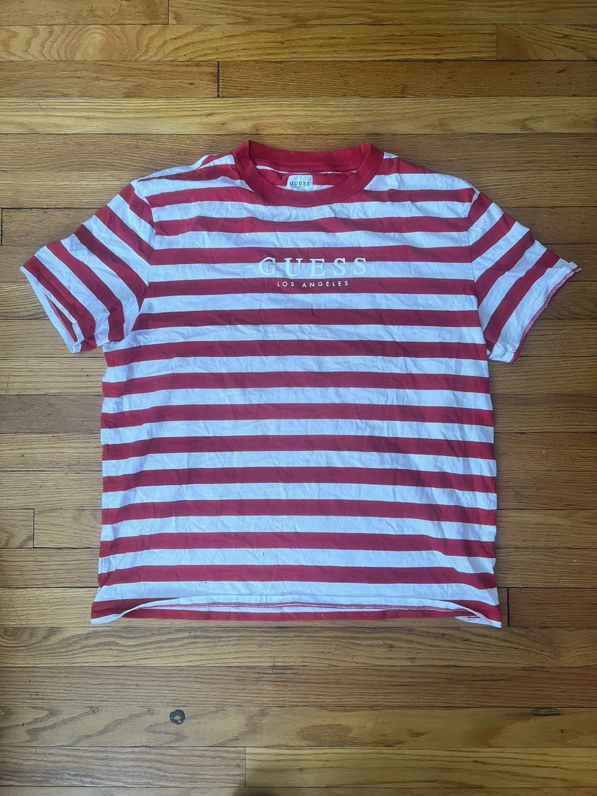Guess Guess Classic Striped Red&White T-Shirt Size US L / EU 52-54 / 3 - 1 Thumbnail
