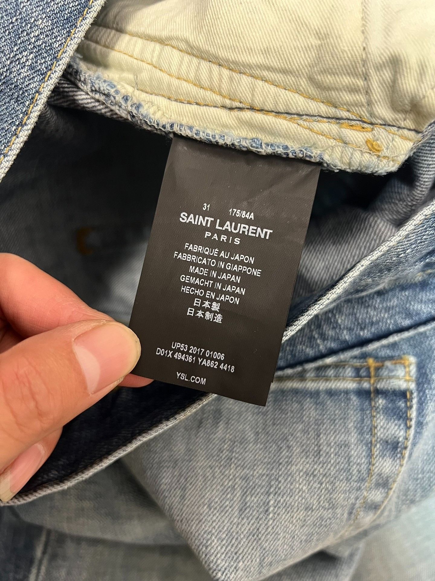 Saint Laurent Paris Saint laurent Washed blue knee-rubbed white crotch stitche Size US 31 - 4 Thumbnail