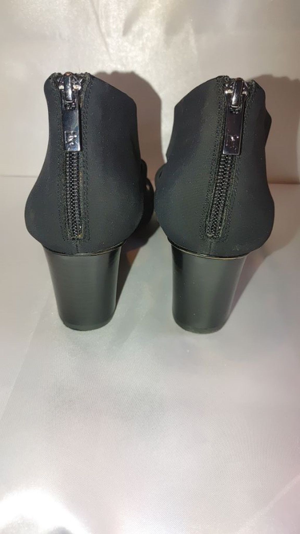 Donald Pliner Donald J. Pliner Sandals Size 8M Size US 8 / IT 38 - 7 Thumbnail
