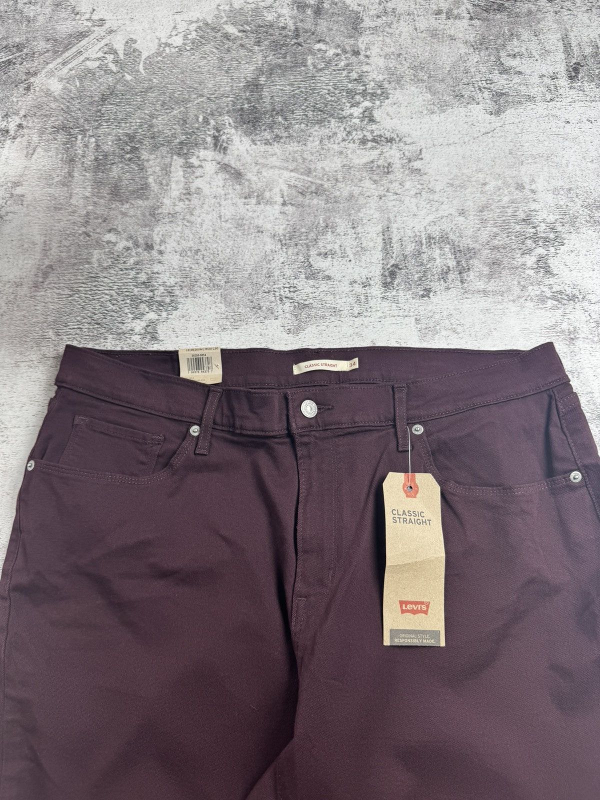 Levi's Levi’s NEW Classic Straight Men’s Cherry W34 L30 Cotton Mid Rise Pants Trousers Size US 34 / EU 50 - 16 Thumbnail