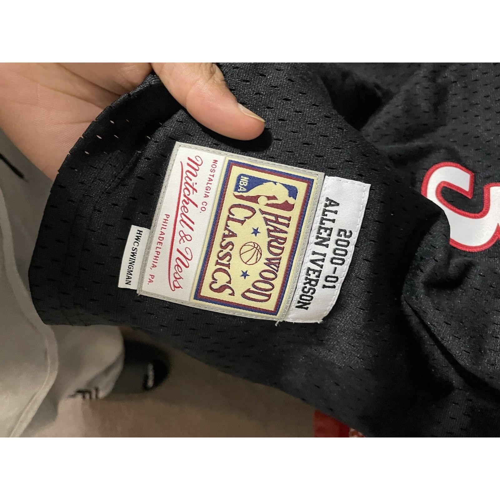 Mitchell & Ness Youth M(10-12)- Mitchell & Ness Allen Iverson philly 76ers Size US M / EU 48-50 / 2 - 5 Thumbnail