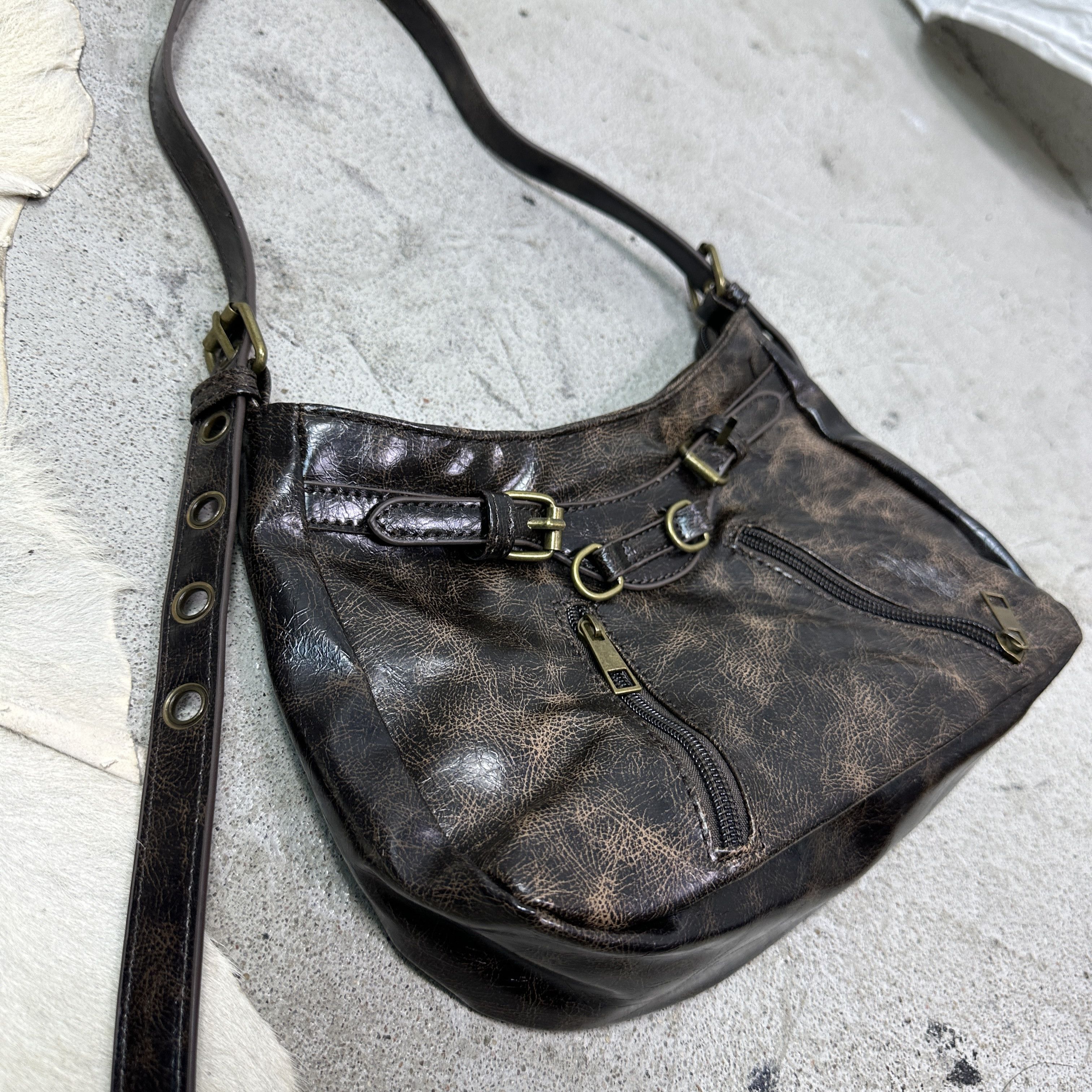 Vintage Vintage Avant Garde Grunge Washed Shoulder Bag Y2K Size ONE SIZE - 3 Thumbnail
