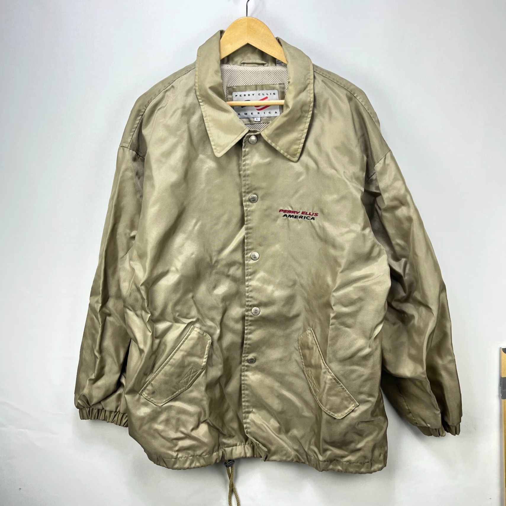 Perry Ellis VINTAGE Perry Ellis America Windbreaker Jacket 90s Snap Beige L Mens Size US L / EU 52-54 / 3 - 3 Thumbnail