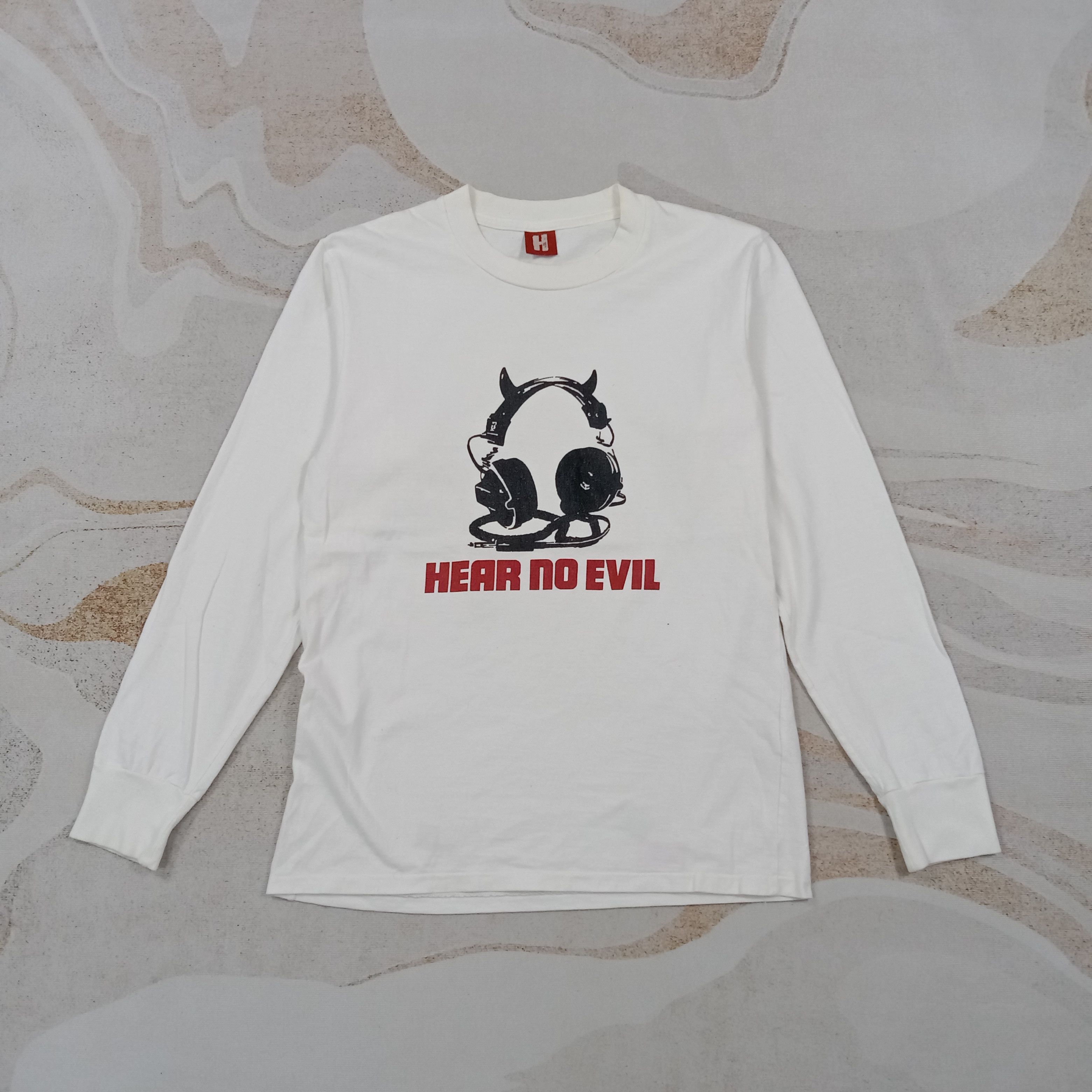 Hysteric Glamour Hysteric Glamour Hear No Evil Japanese Tshirt C276N9 Size US M / EU 48-50 / 2 - 1 Thumbnail